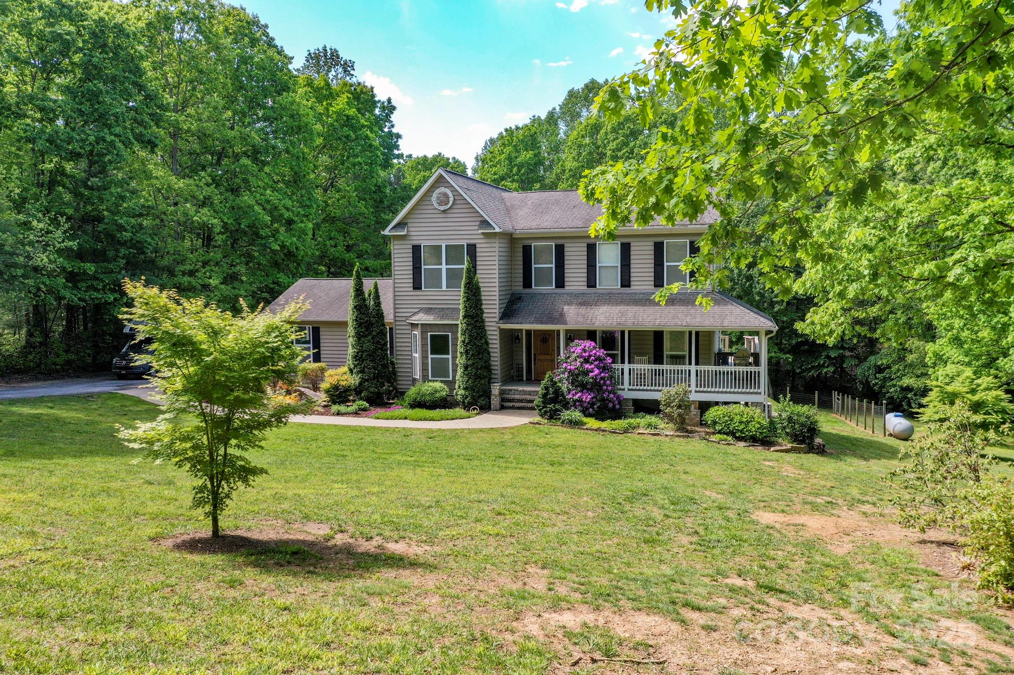 69 Ivy Lane