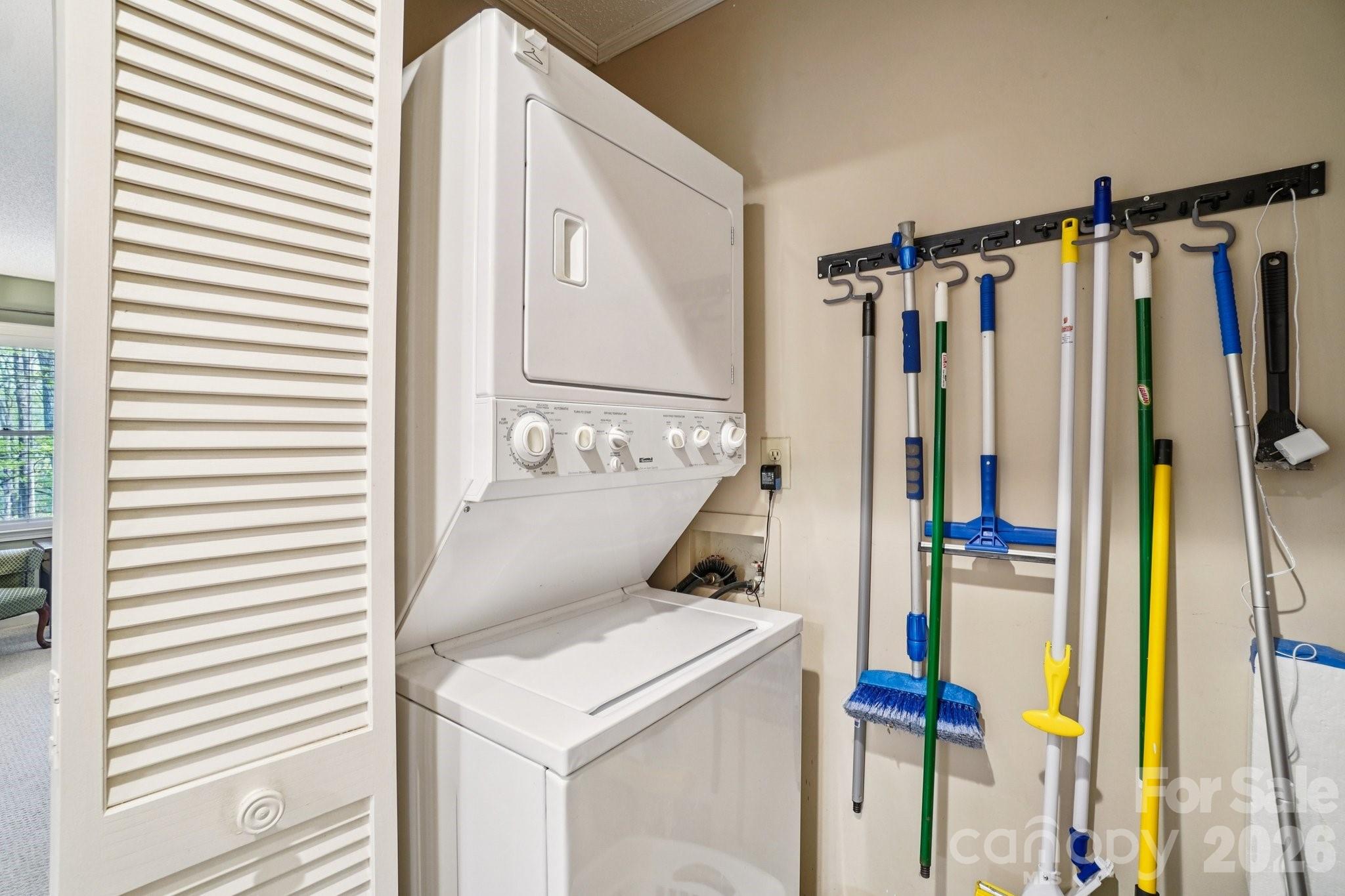 Rumbling Bald on Lake Lure - Residential