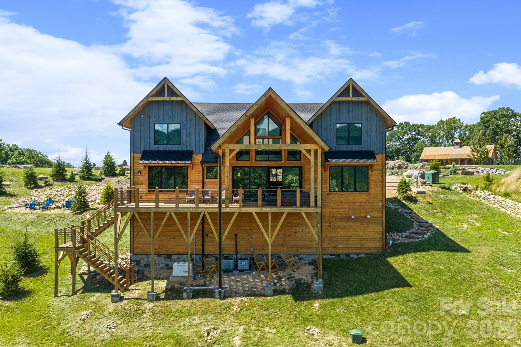 1030 High Valley Overlook