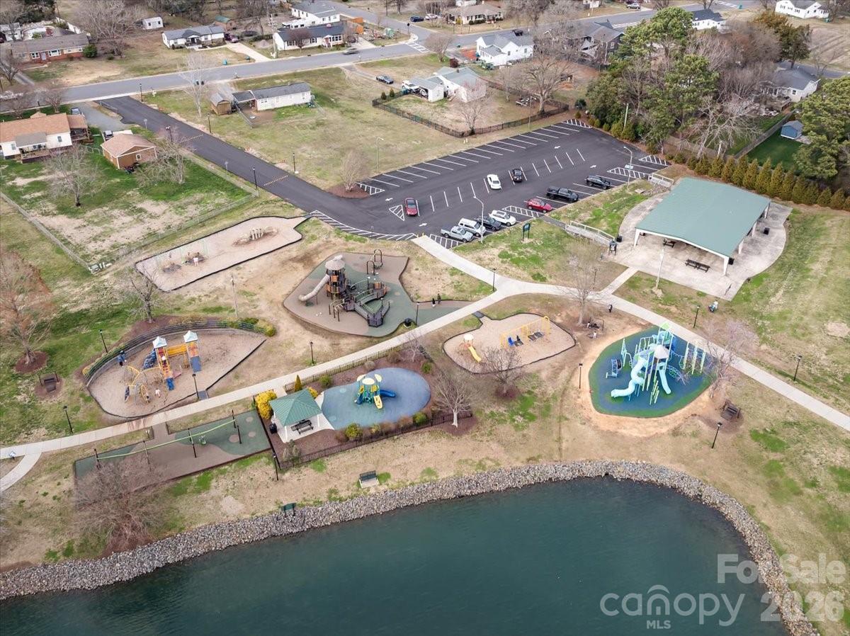 Park Lake - Residential