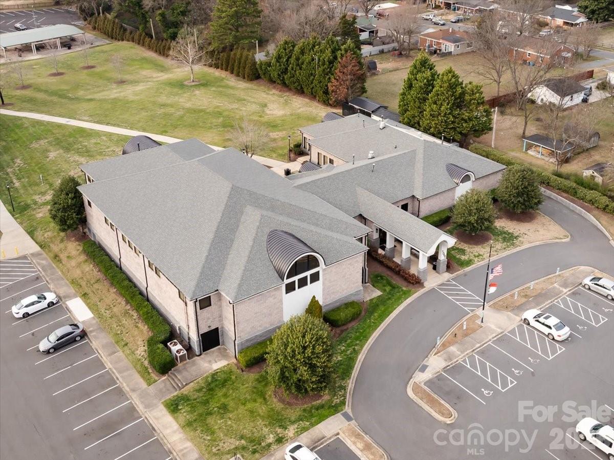 Park Lake - Residential