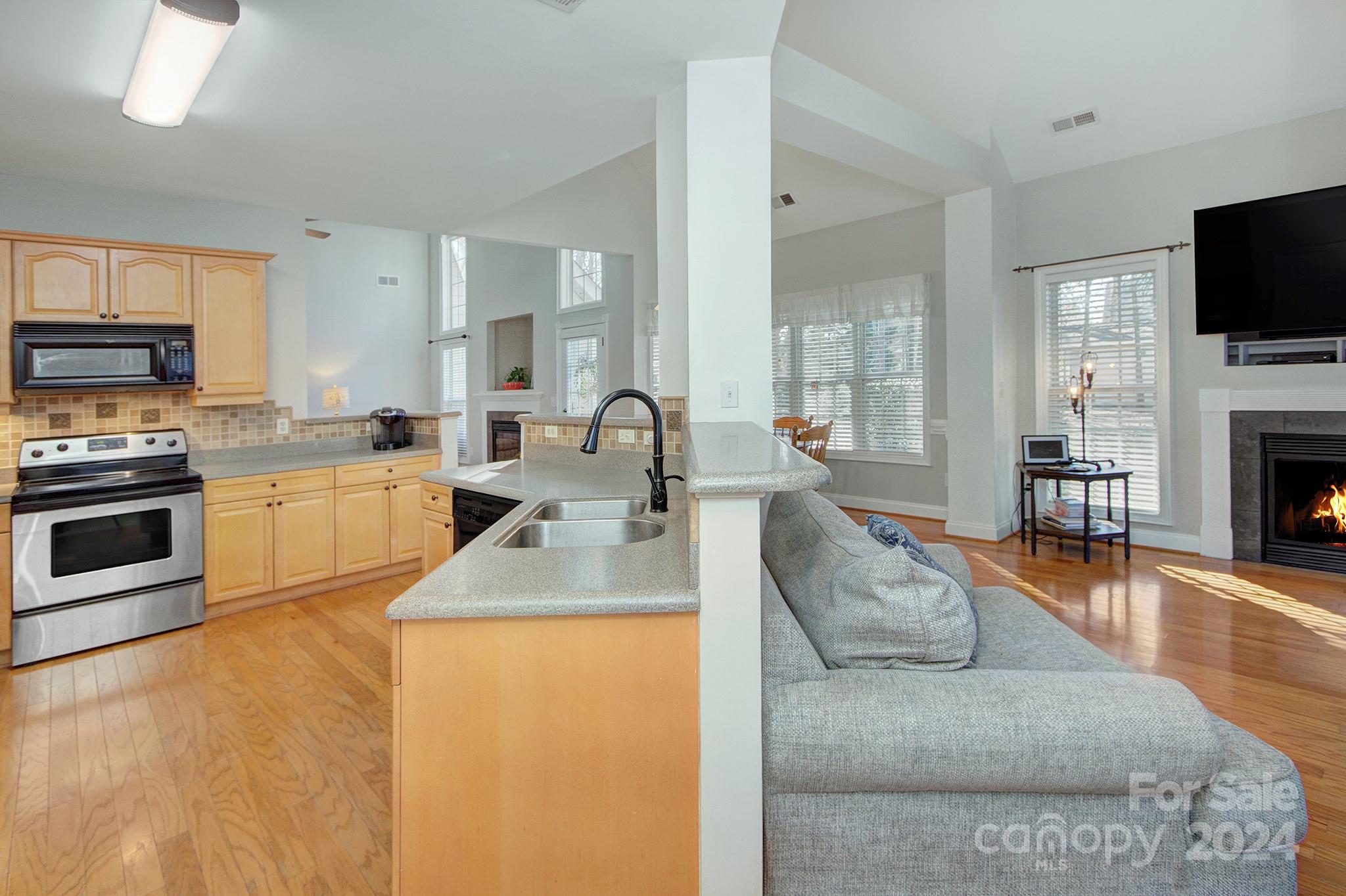 Summercreste - Residential