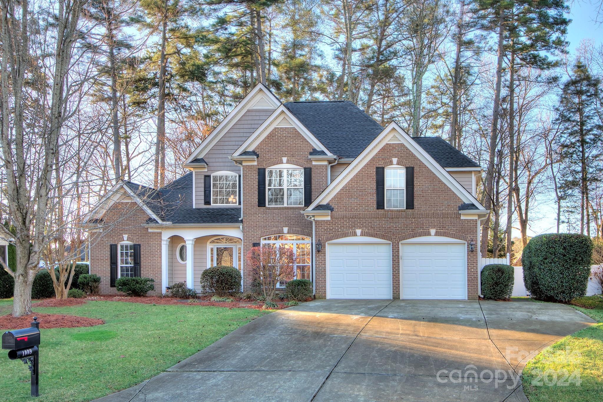 Summercreste - Residential