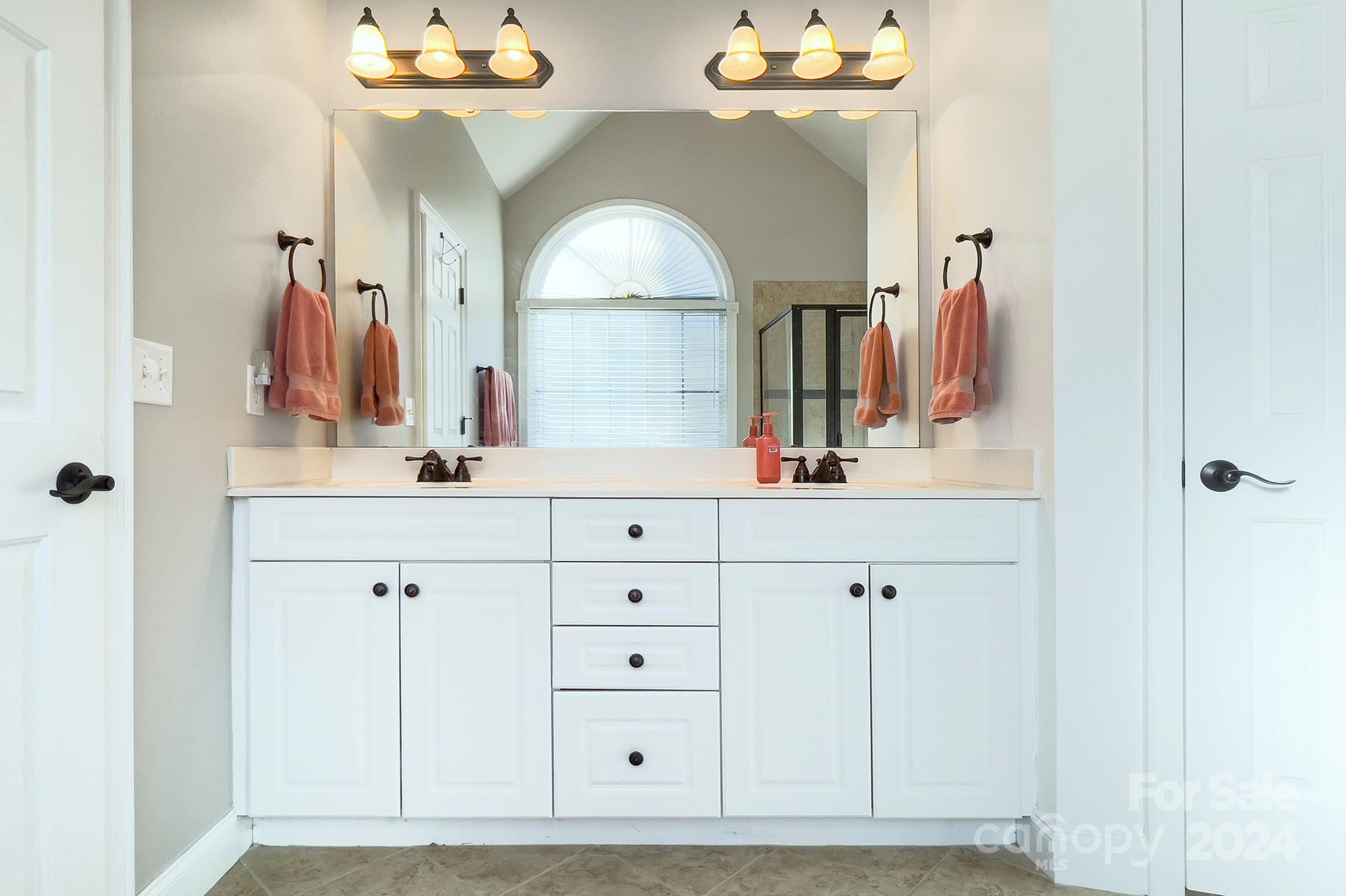 Summercreste - Residential