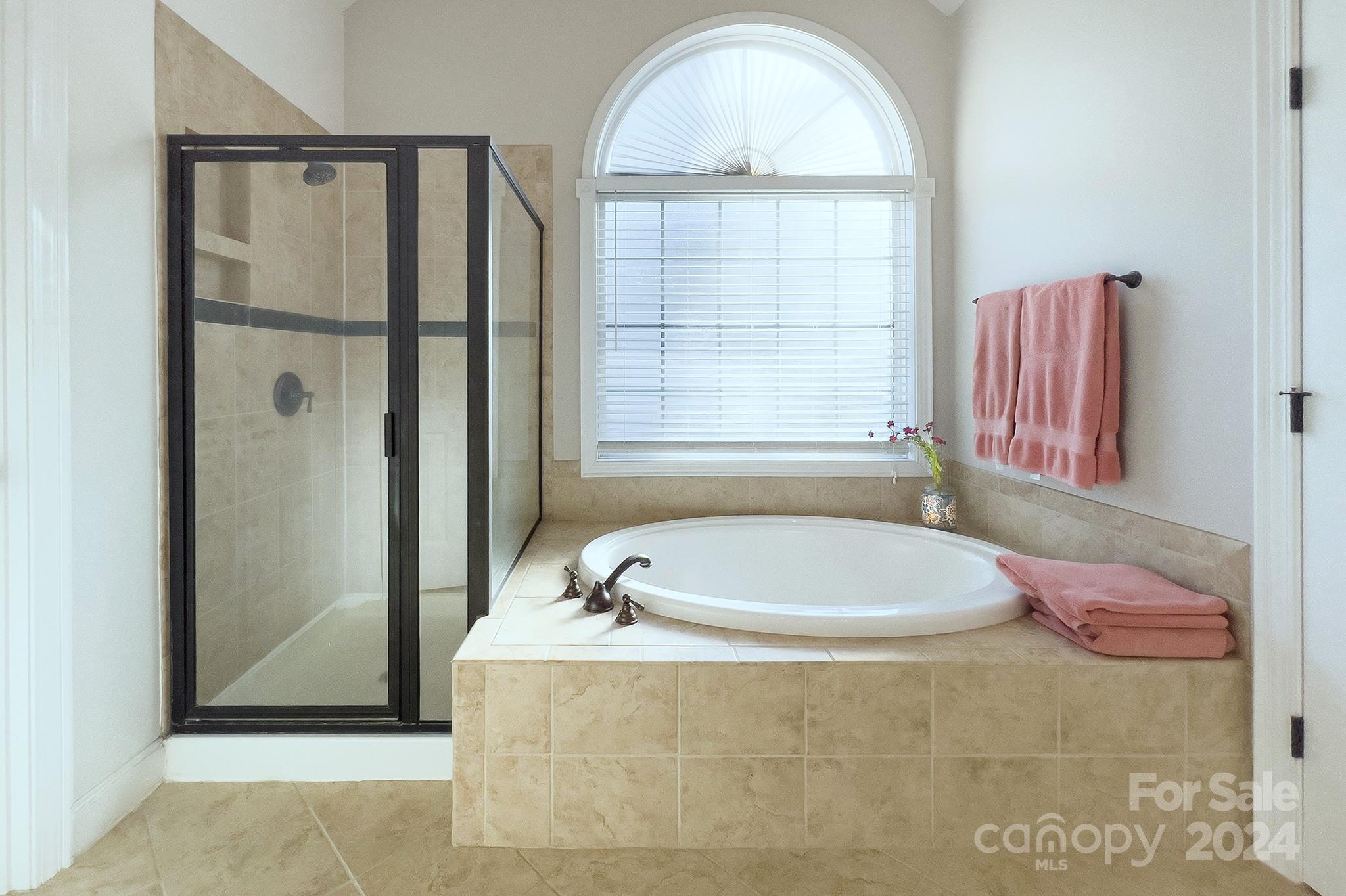 Summercreste - Residential