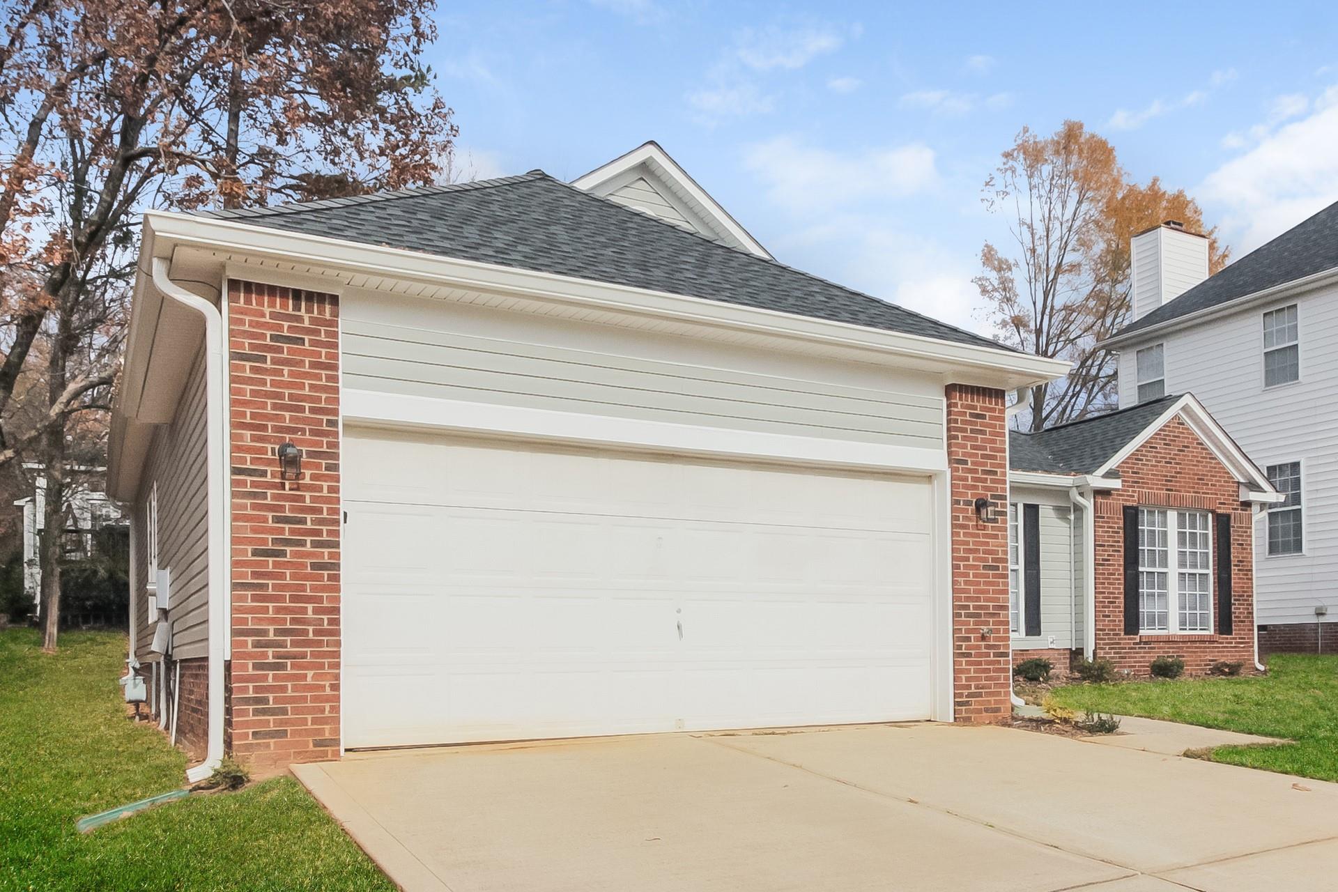 Oak Park - Residential Lease