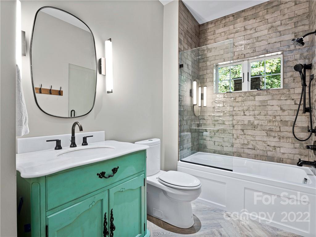 The Cliffs at Walnut Cove - Residential