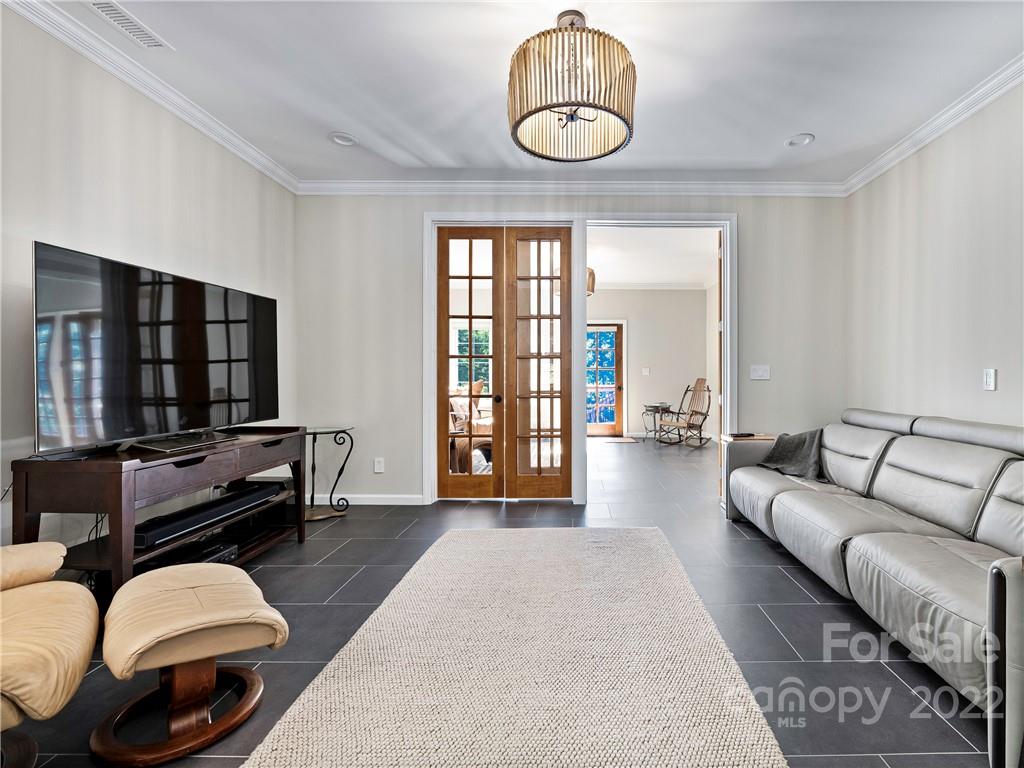 The Cliffs at Walnut Cove - Residential