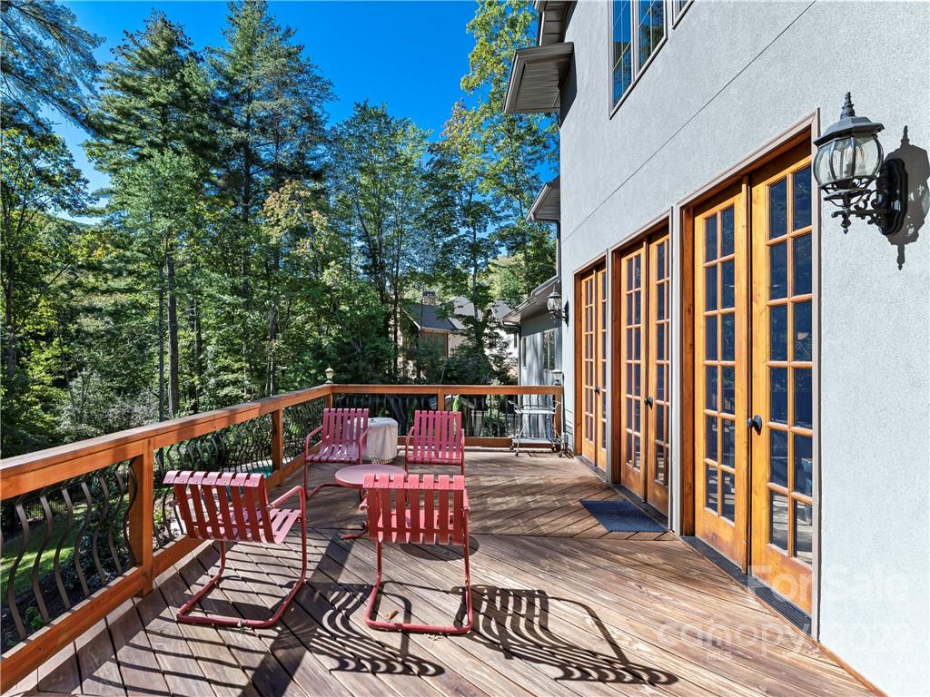 The Cliffs at Walnut Cove - Residential