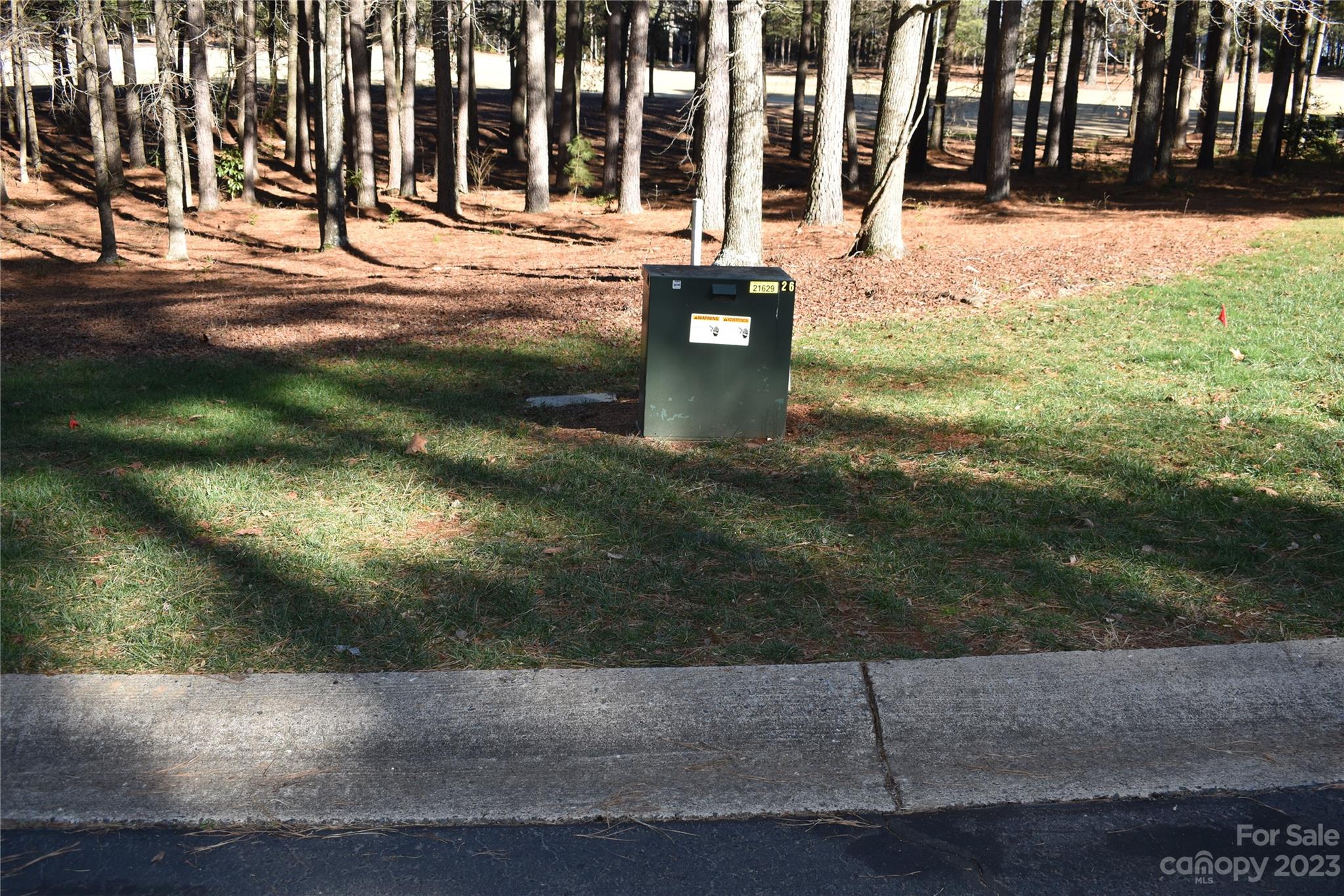 Uwharrie Point - Land
