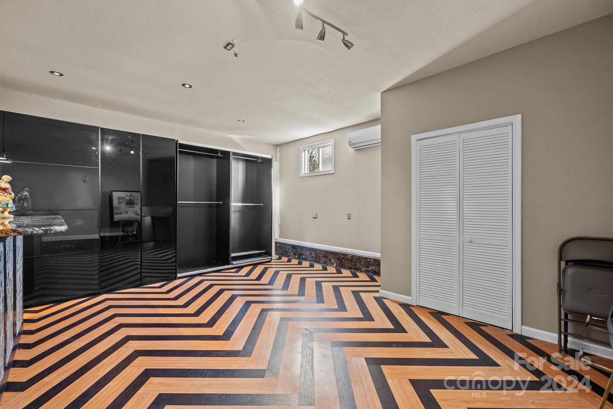 Arlington - Residential