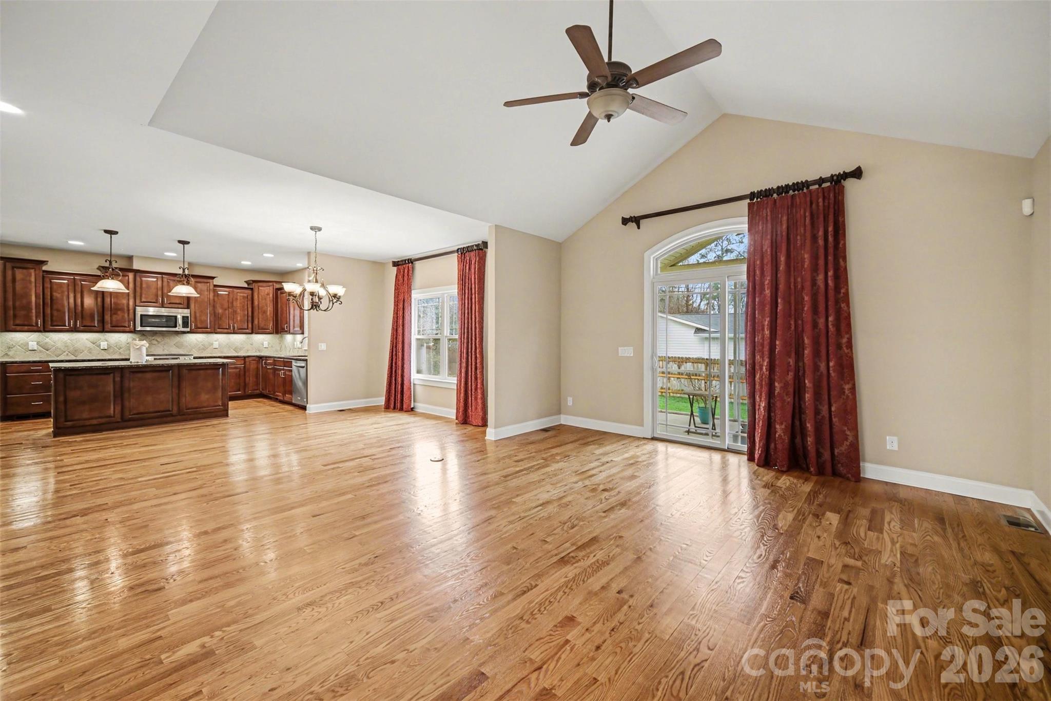 Southern Oaks - Residential