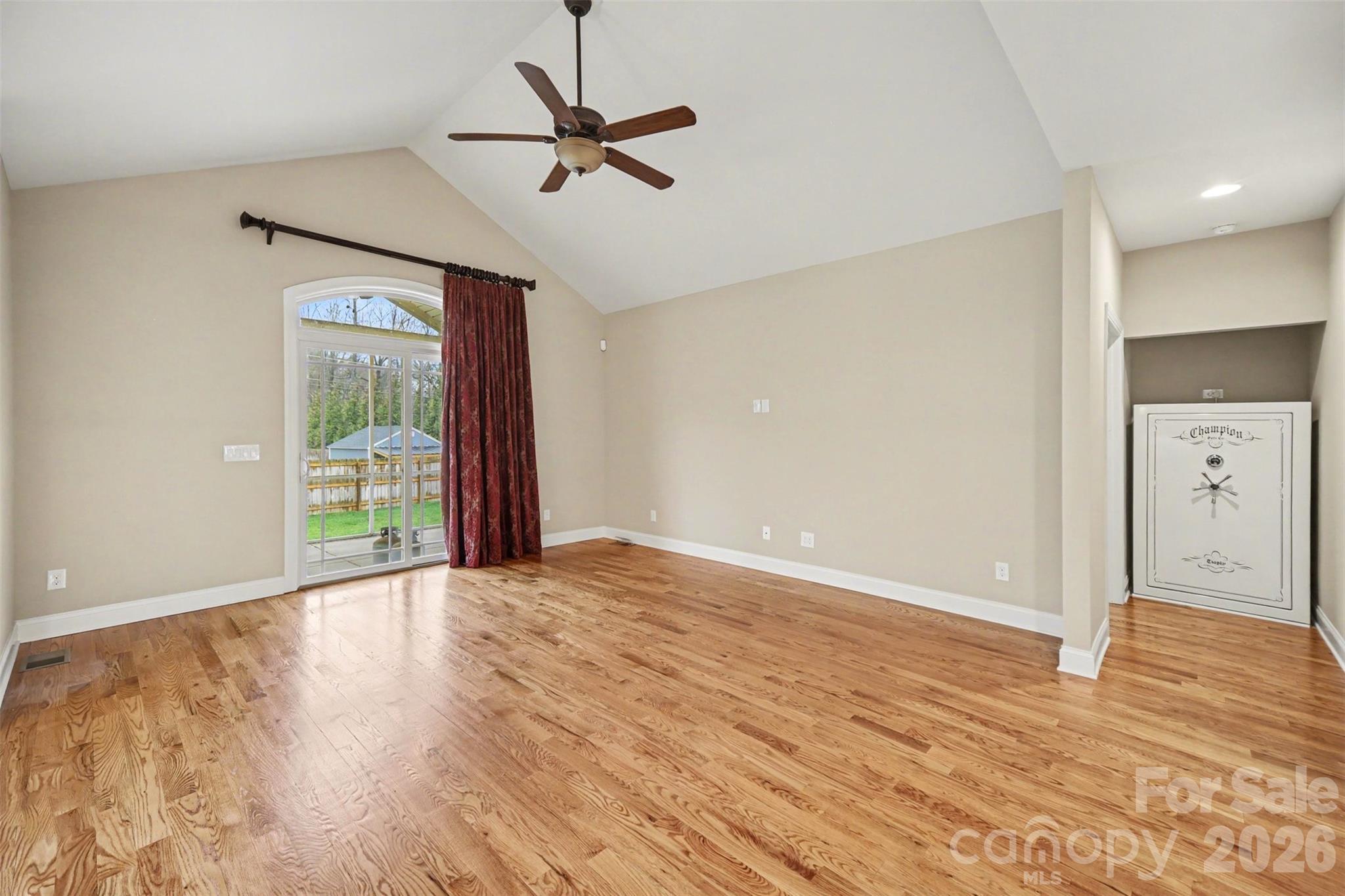 Southern Oaks - Residential