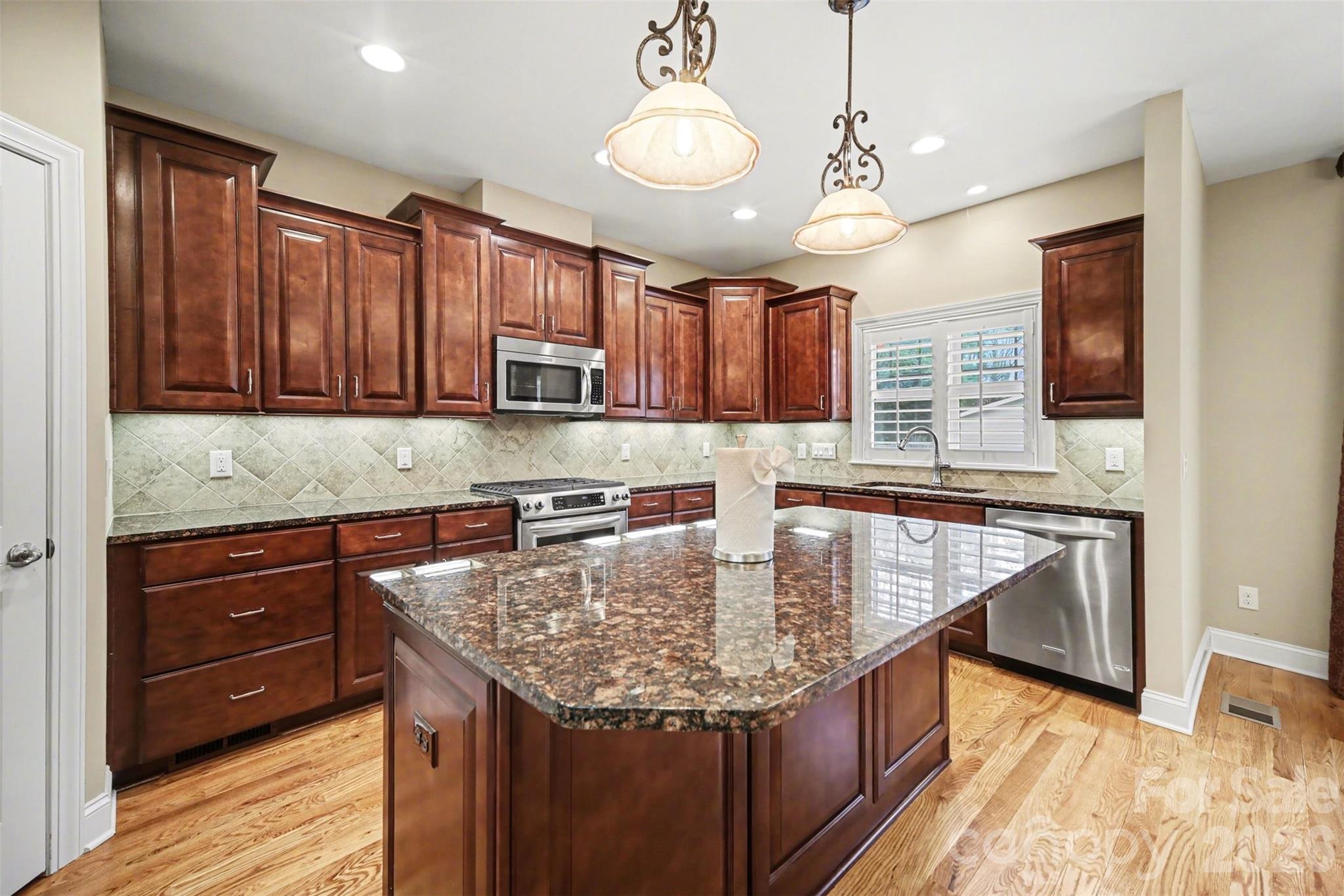 Southern Oaks - Residential