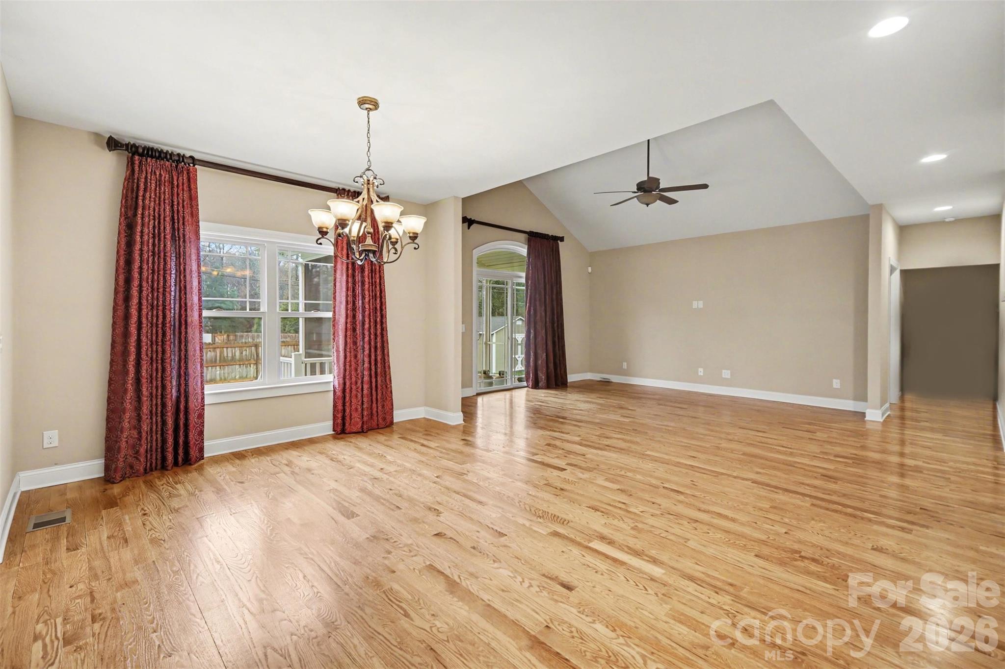 Southern Oaks - Residential