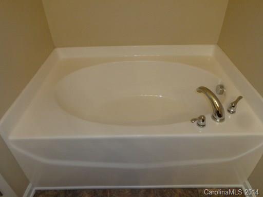 Riverwalk - Residential Lease