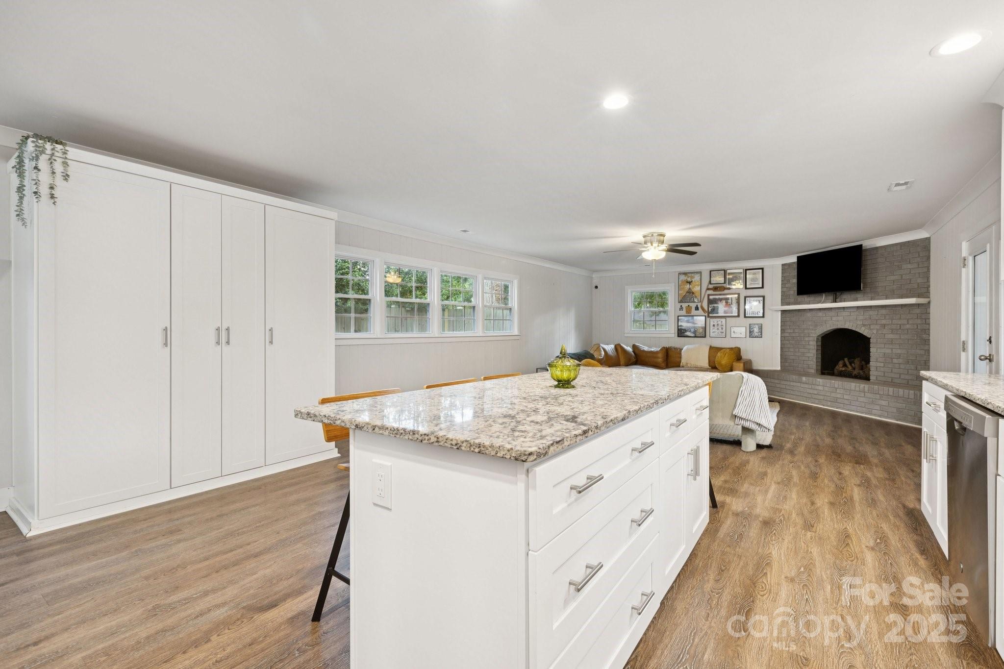 Madison Park - Residential