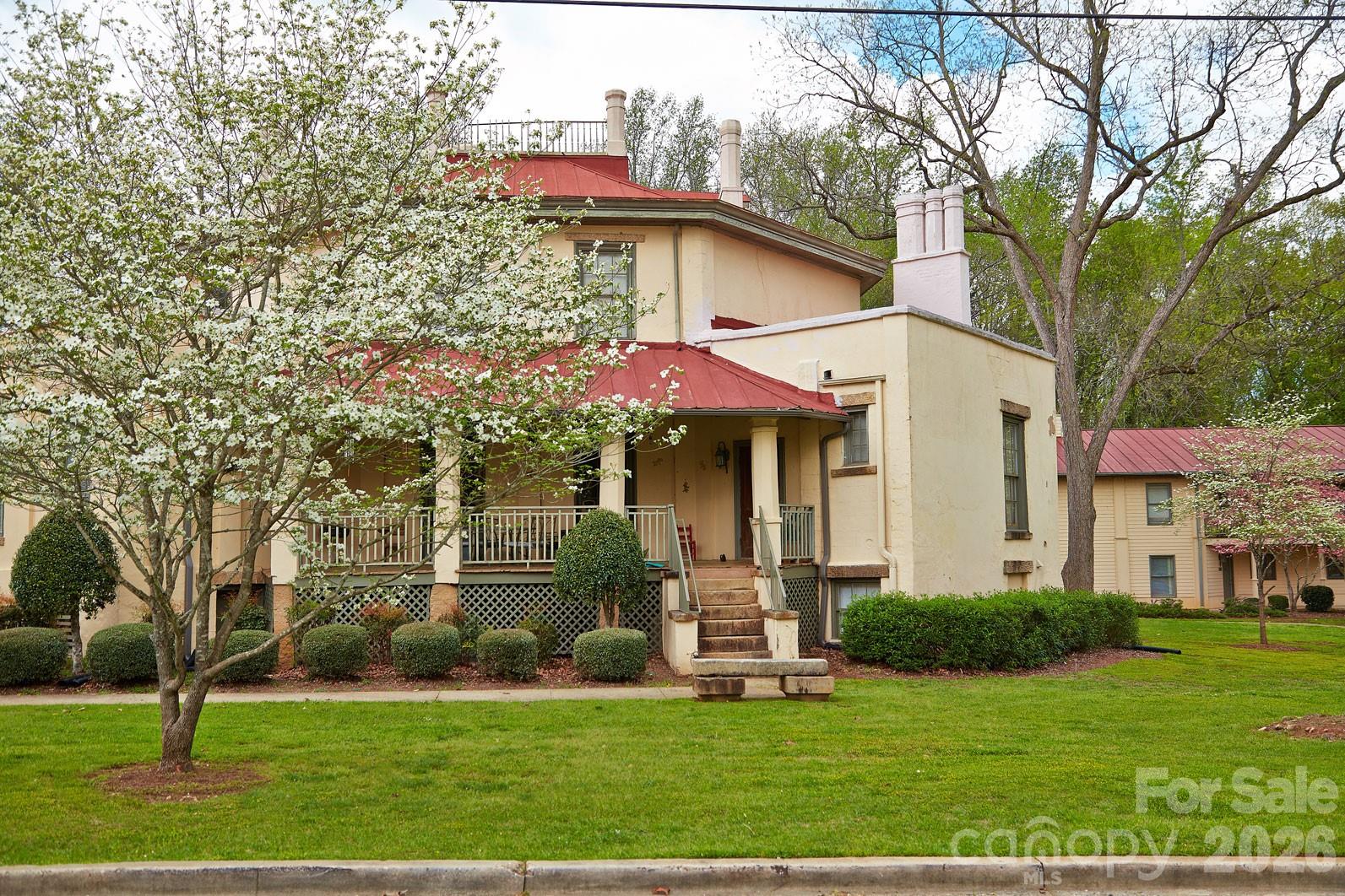 Photo 1 of 1 — 101 Woodrow Street, Laurens, SC 29360