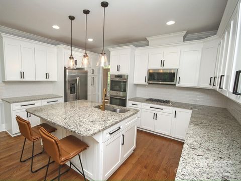 5528 Providence Road Charlotte NC 28226