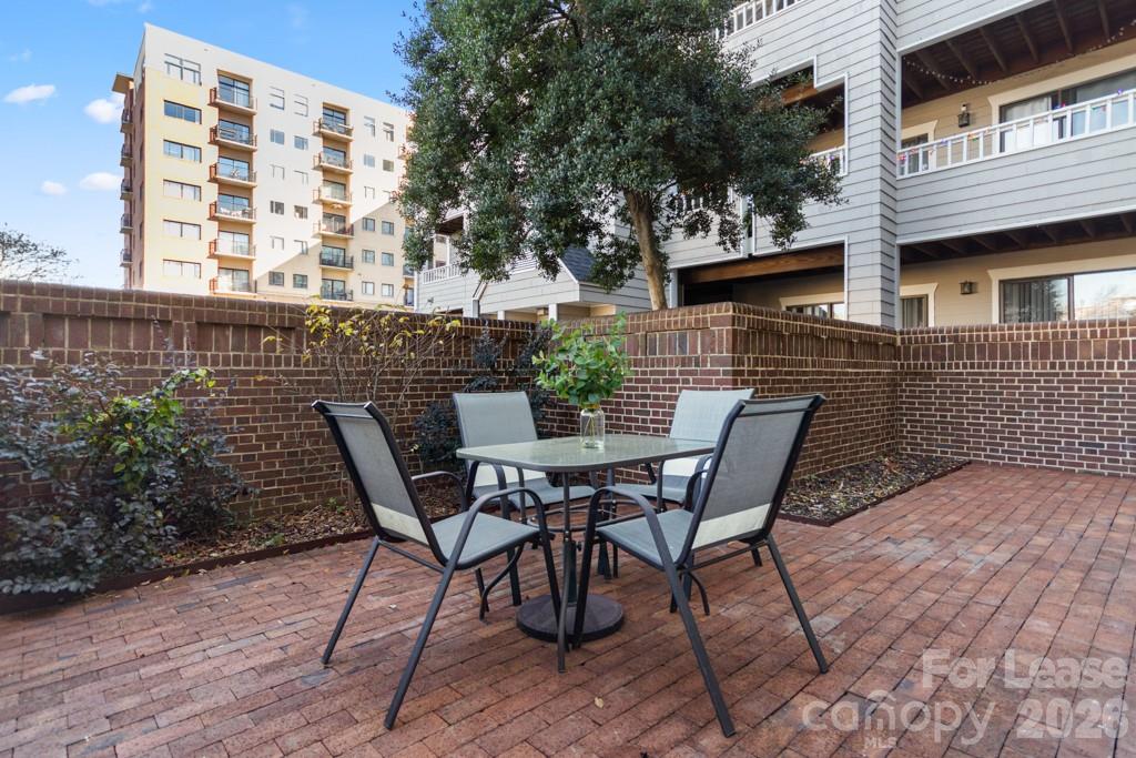 Barringer Square - Residential Lease