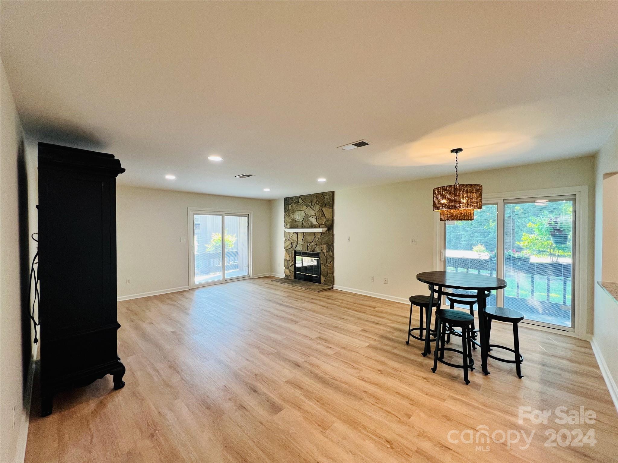 Mallard Head Condos - Residential