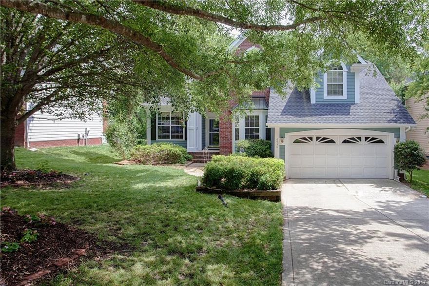 This gorgeous home is loaded w/popular features! 2-Story Great Rm, Bright & Open Fl Plan, Hardwood floors. First floor Master w/5 Piece Bath, Office w/French Doors, Formal Dining & more! Kitchen has Granite Counters & new Stainless Steel Appliances! Enjoy your quiet & private back yard with water feature and mature trees while sitting in your screened porch. Superb sought over location with easy access to uptown, 485 & plenty of shopping & dining. New Roof & Water Heater 2010. New Furnace 2014.