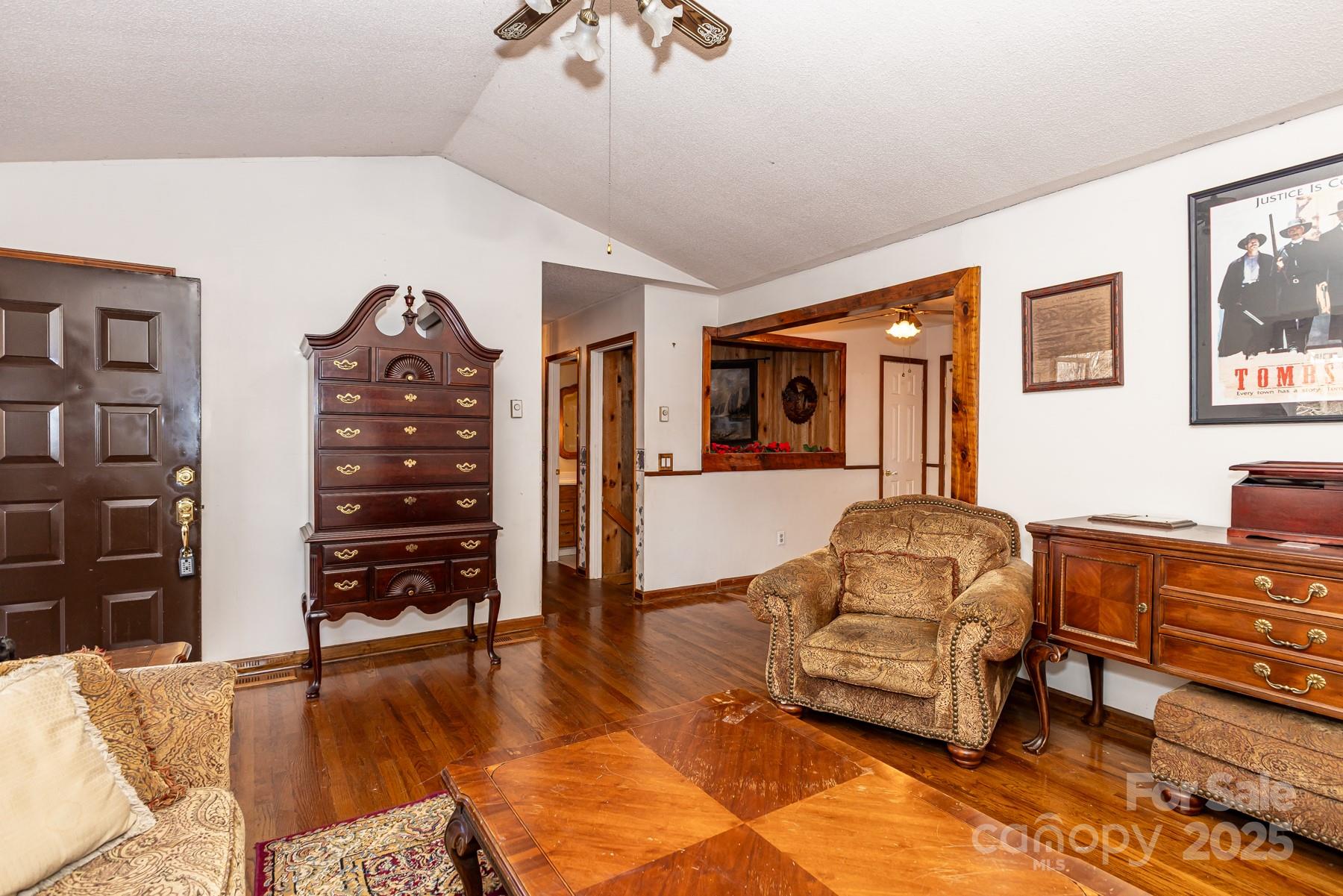 1321 Idlewood Street SW