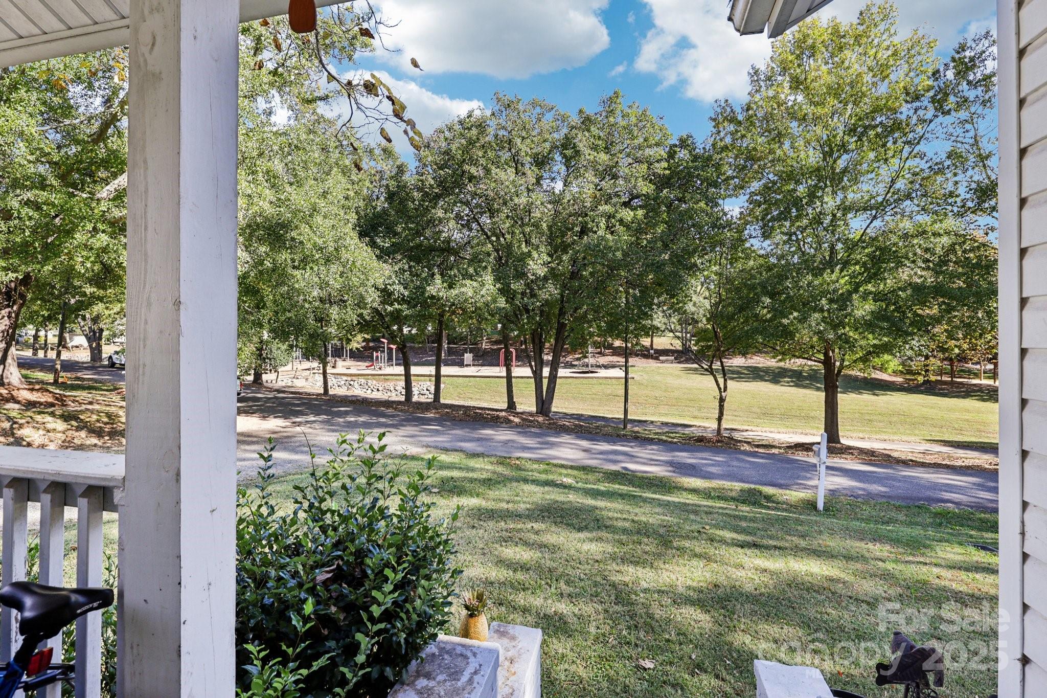 1053 West Circle