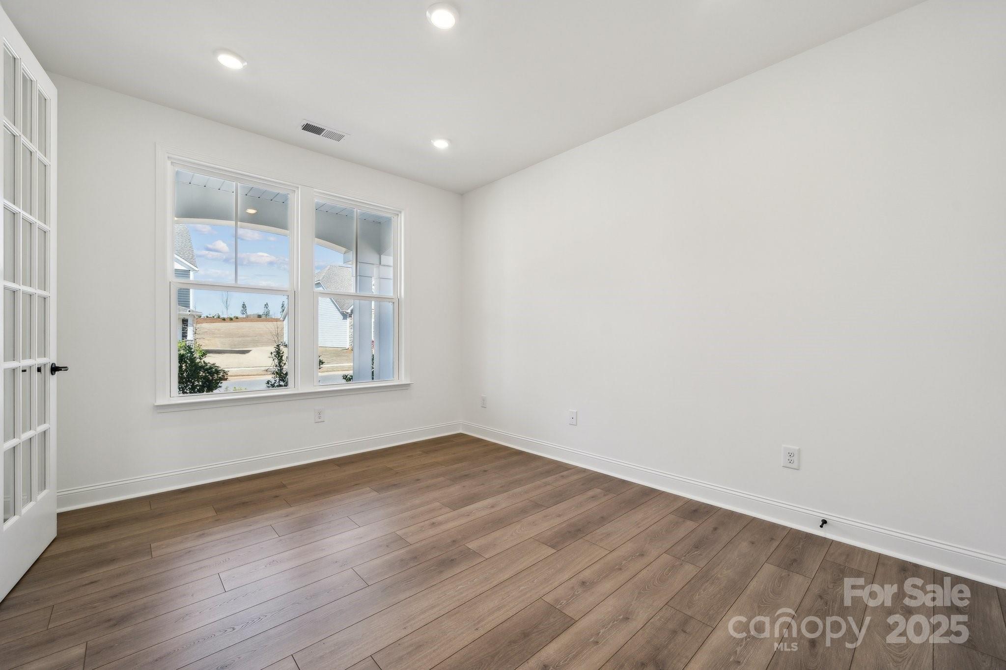 The Estates at Sugar Creek - Residential