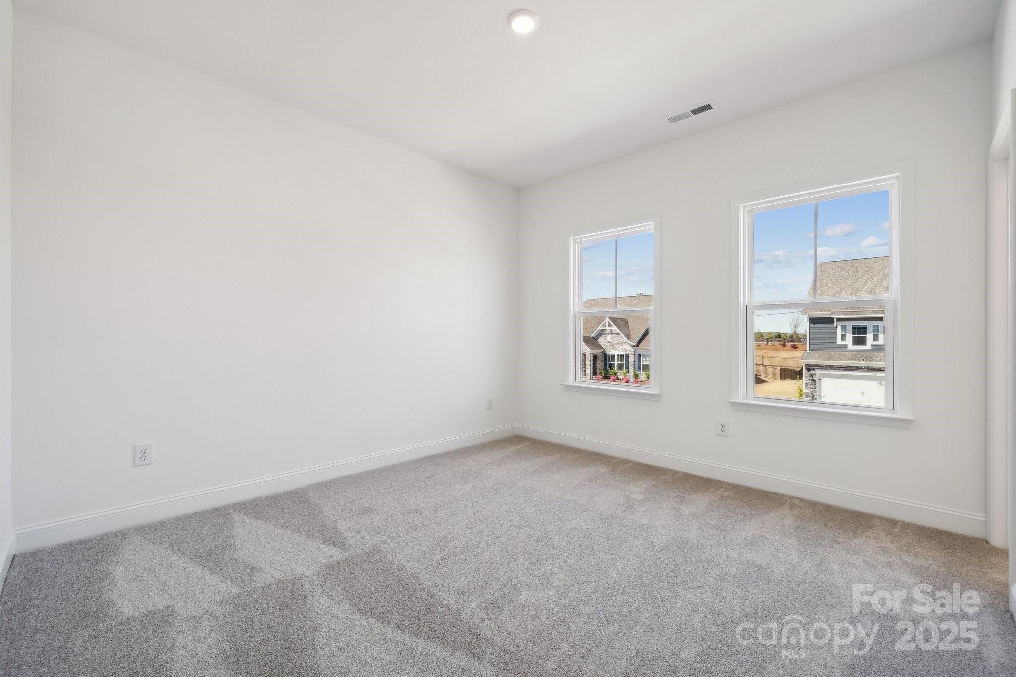 The Estates at Sugar Creek - Residential