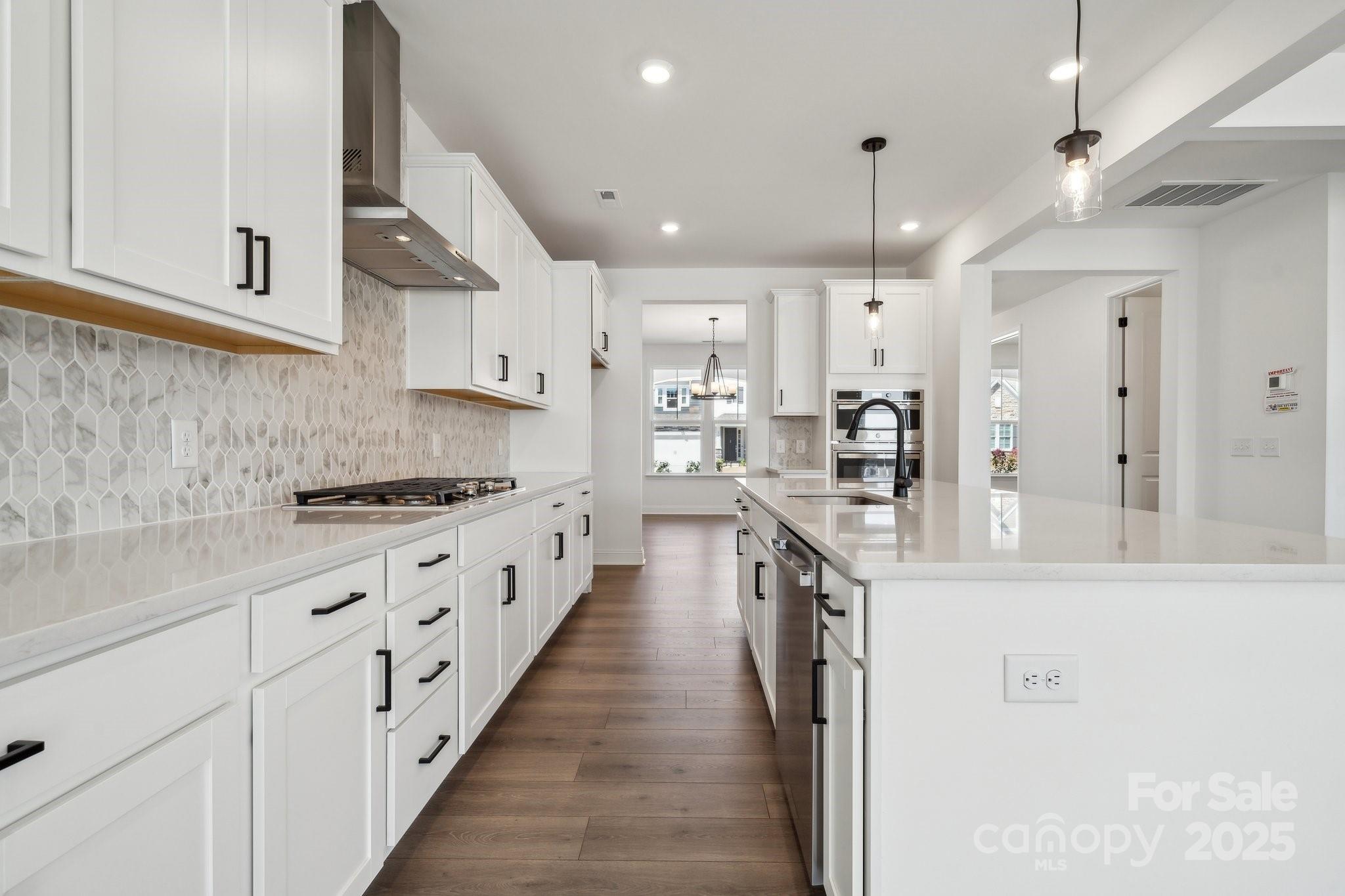 The Estates at Sugar Creek - Residential