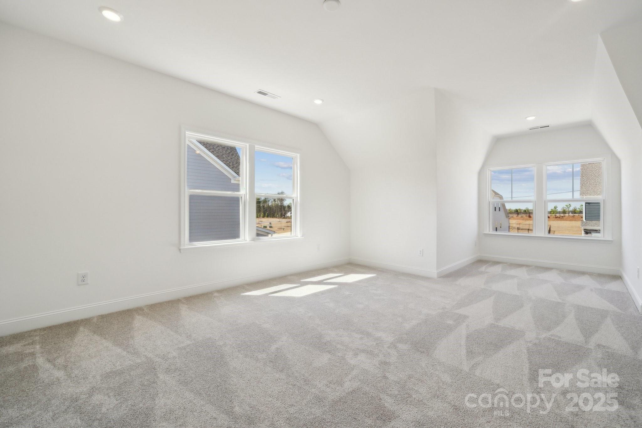 The Estates at Sugar Creek - Residential