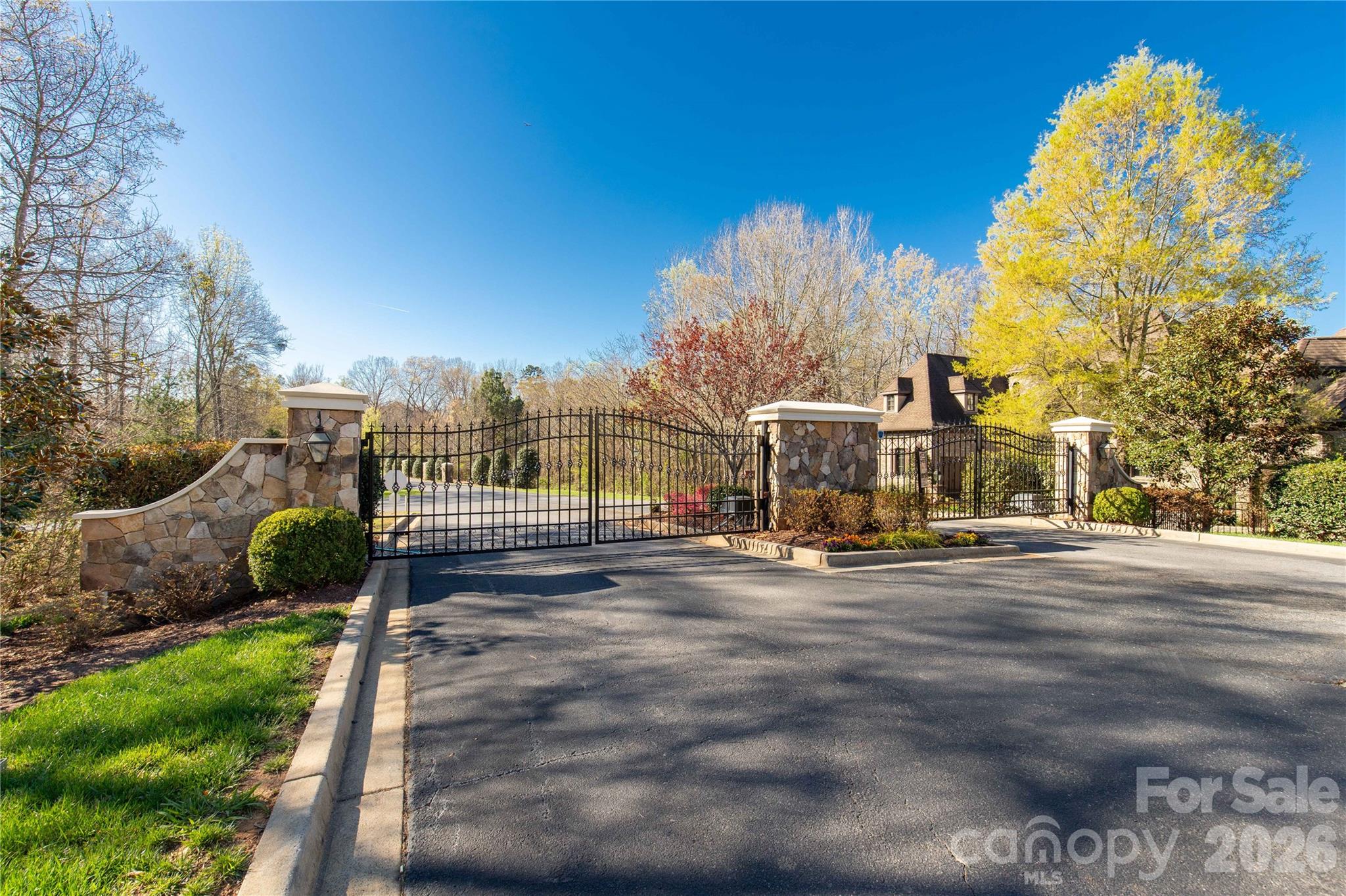 6005 Kimbrell Heights Drive