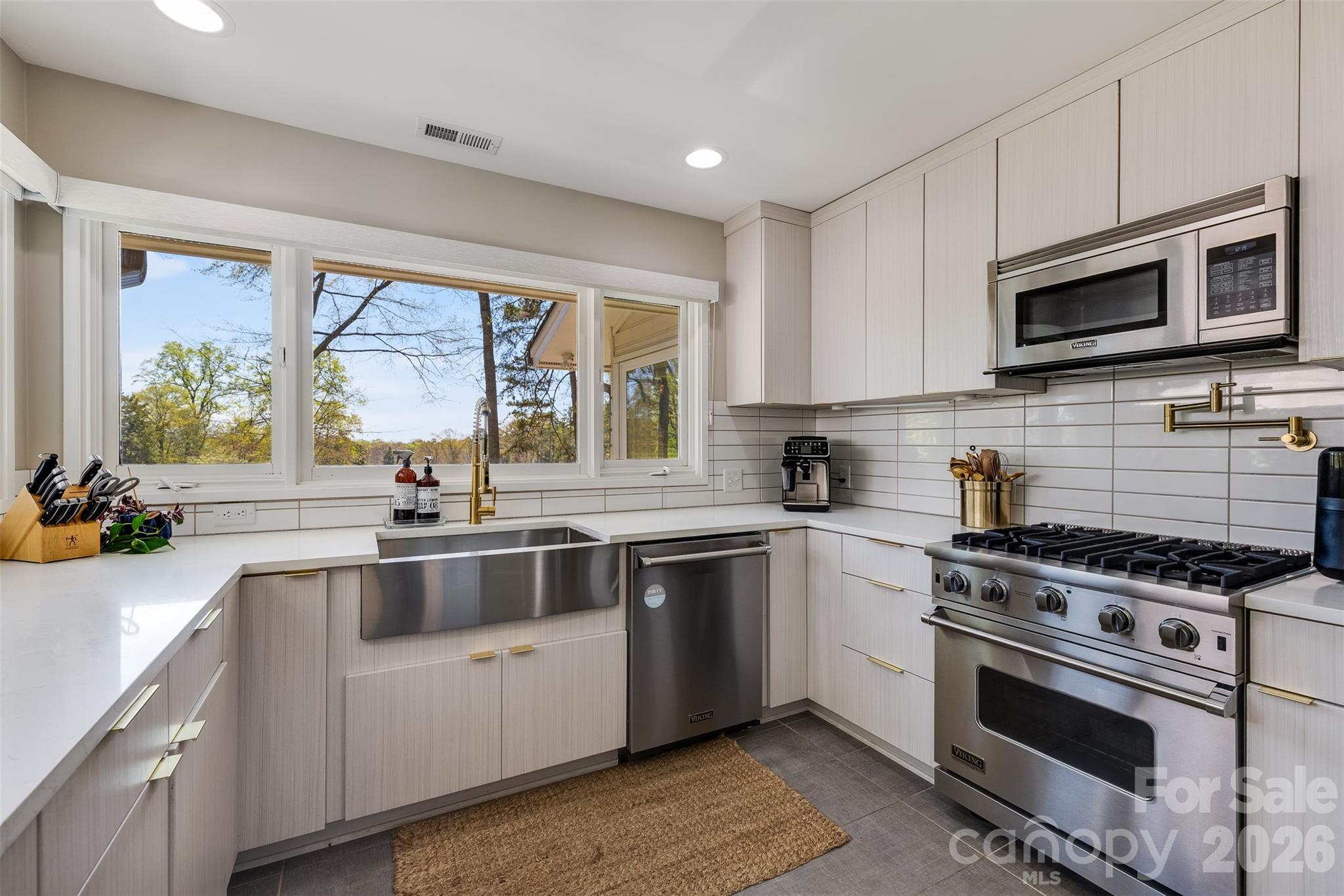 River Hills - Residential