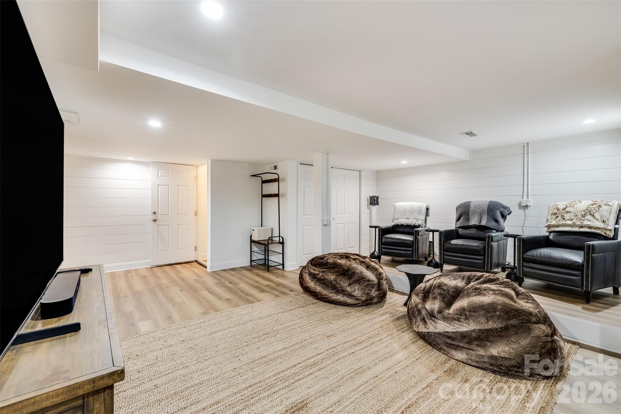 River Hills - Residential