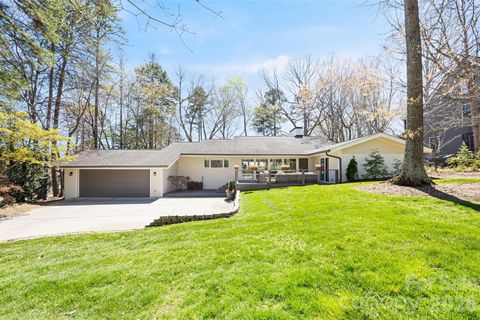 Photo of 6 Pine Knoll Drive, Lake Wylie, SC 29710 (MLS # 4360481)