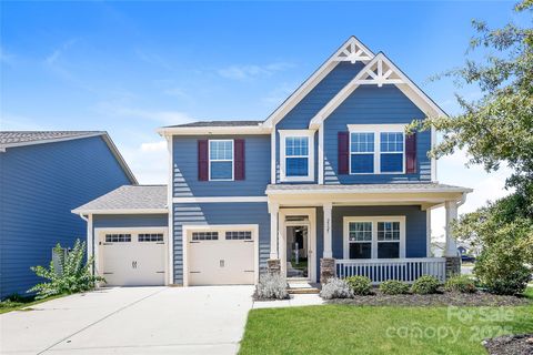 2327 Glenway Trail Court Pineville NC 28134