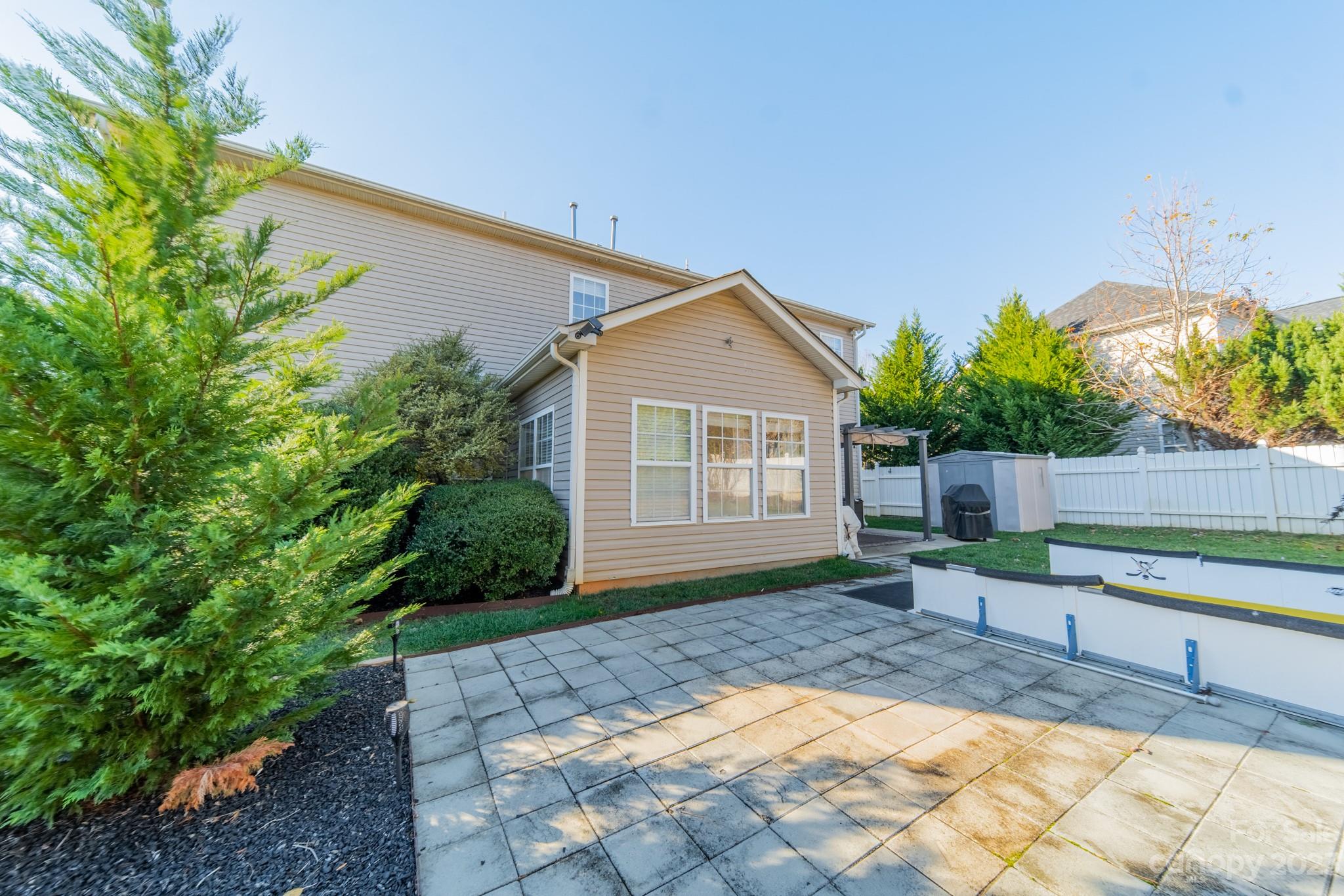 Linwood Farms - Residential