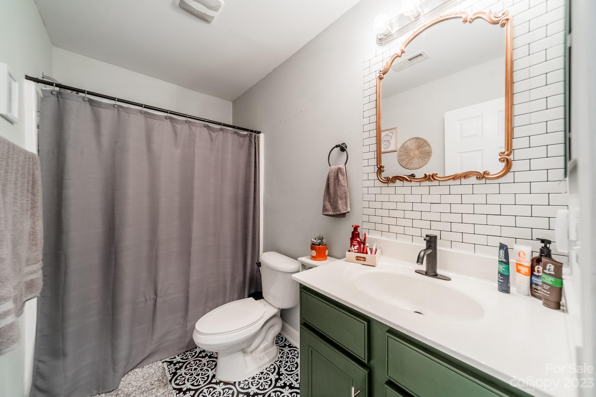 Linwood Farms - Residential