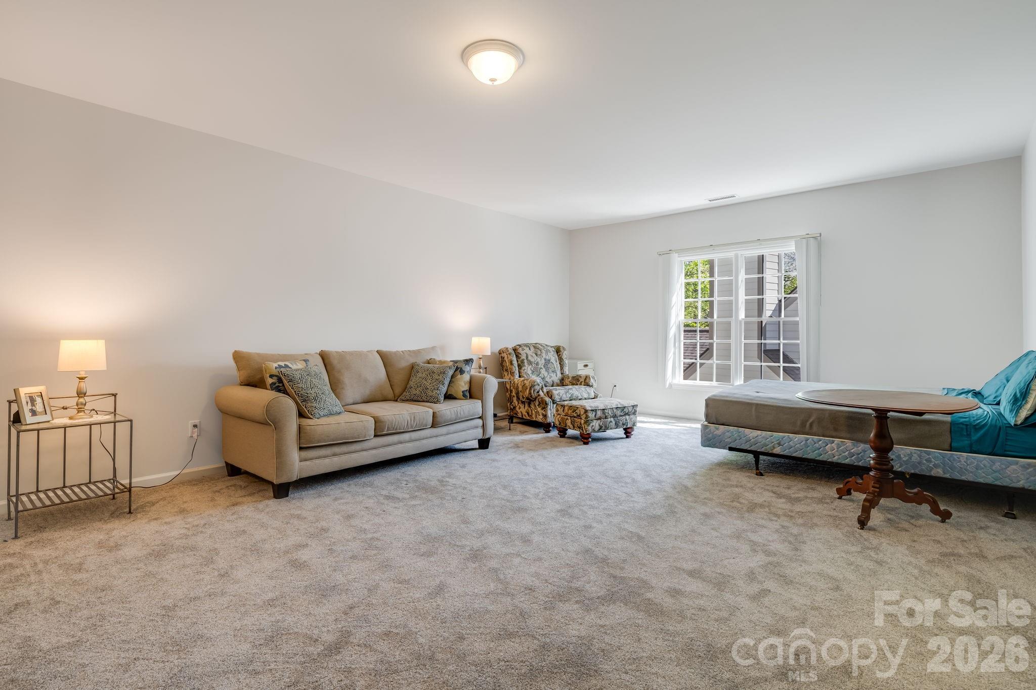 Viewpointe - Residential