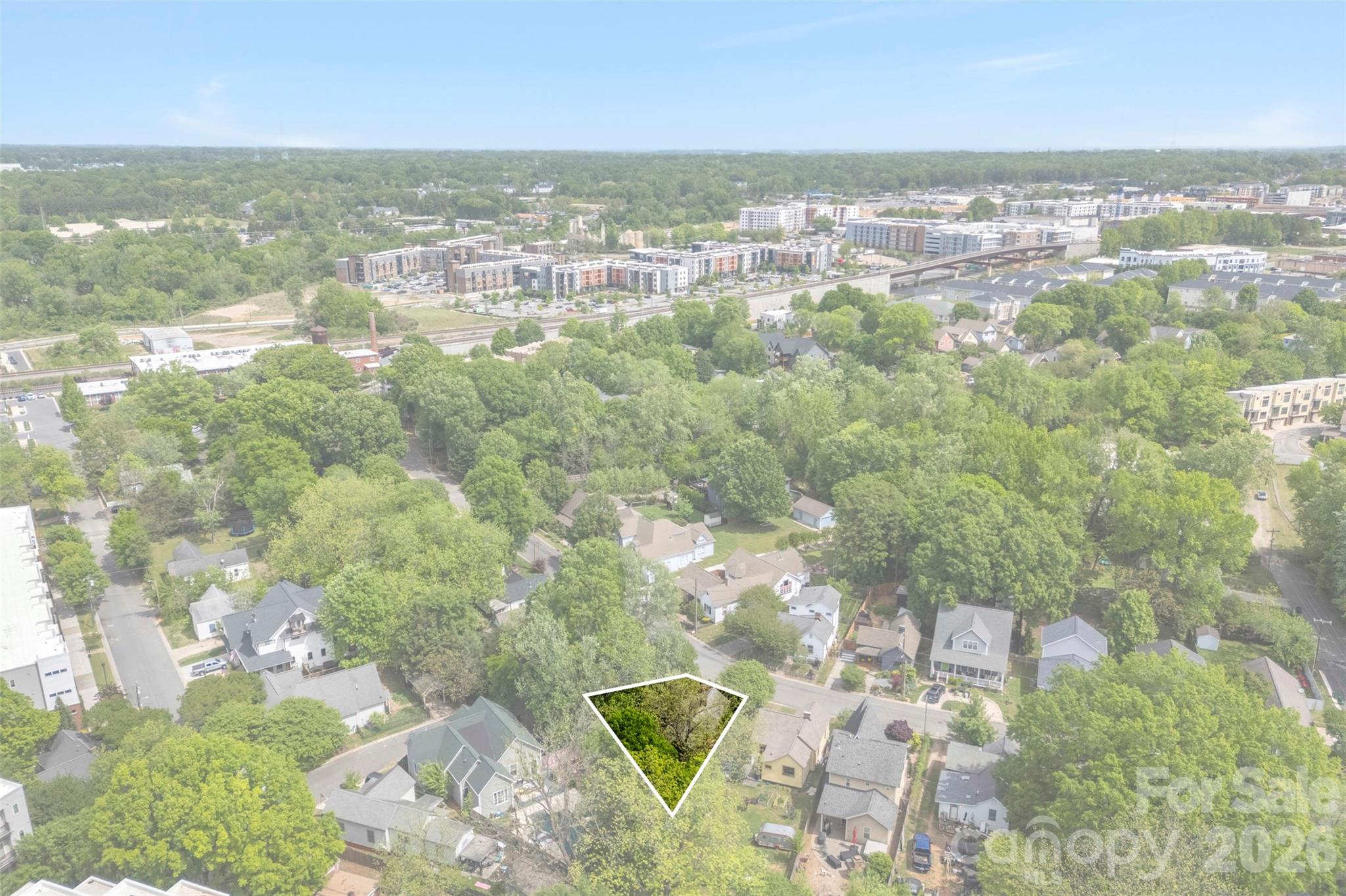 The Arts District - Land