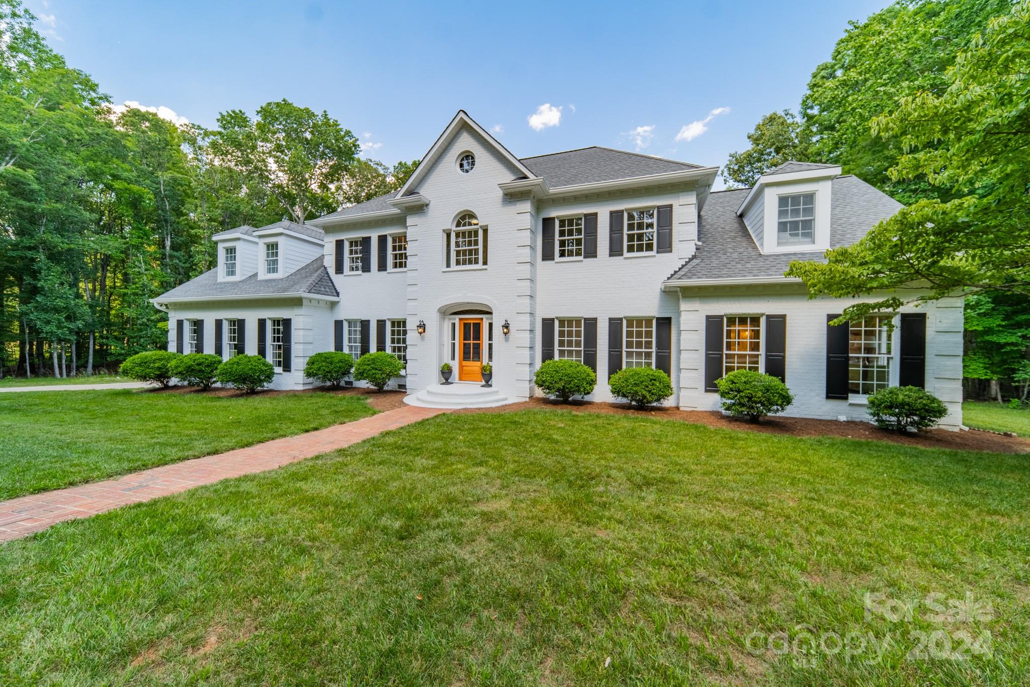 Providence Road Estates - Residential