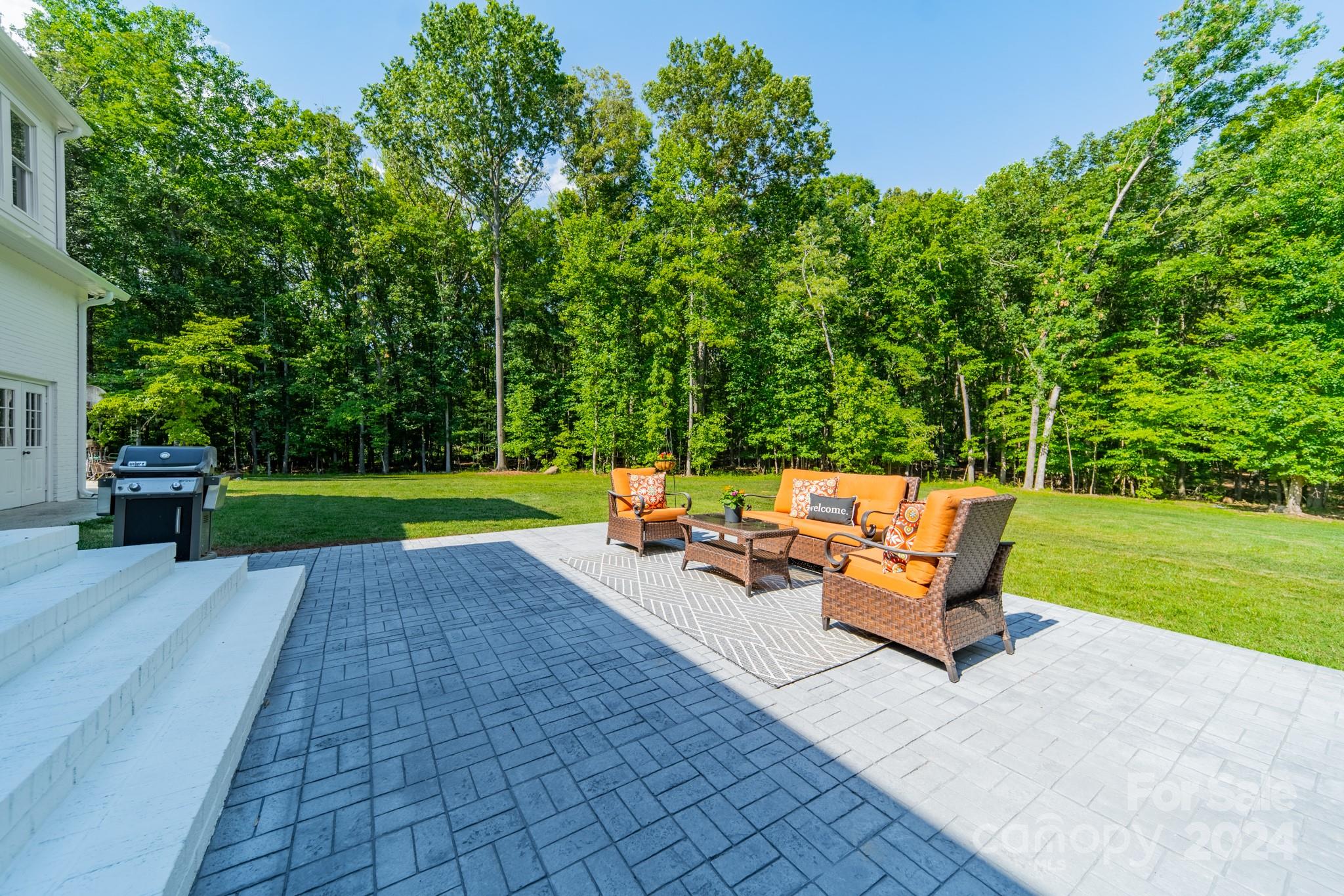 Providence Road Estates - Residential