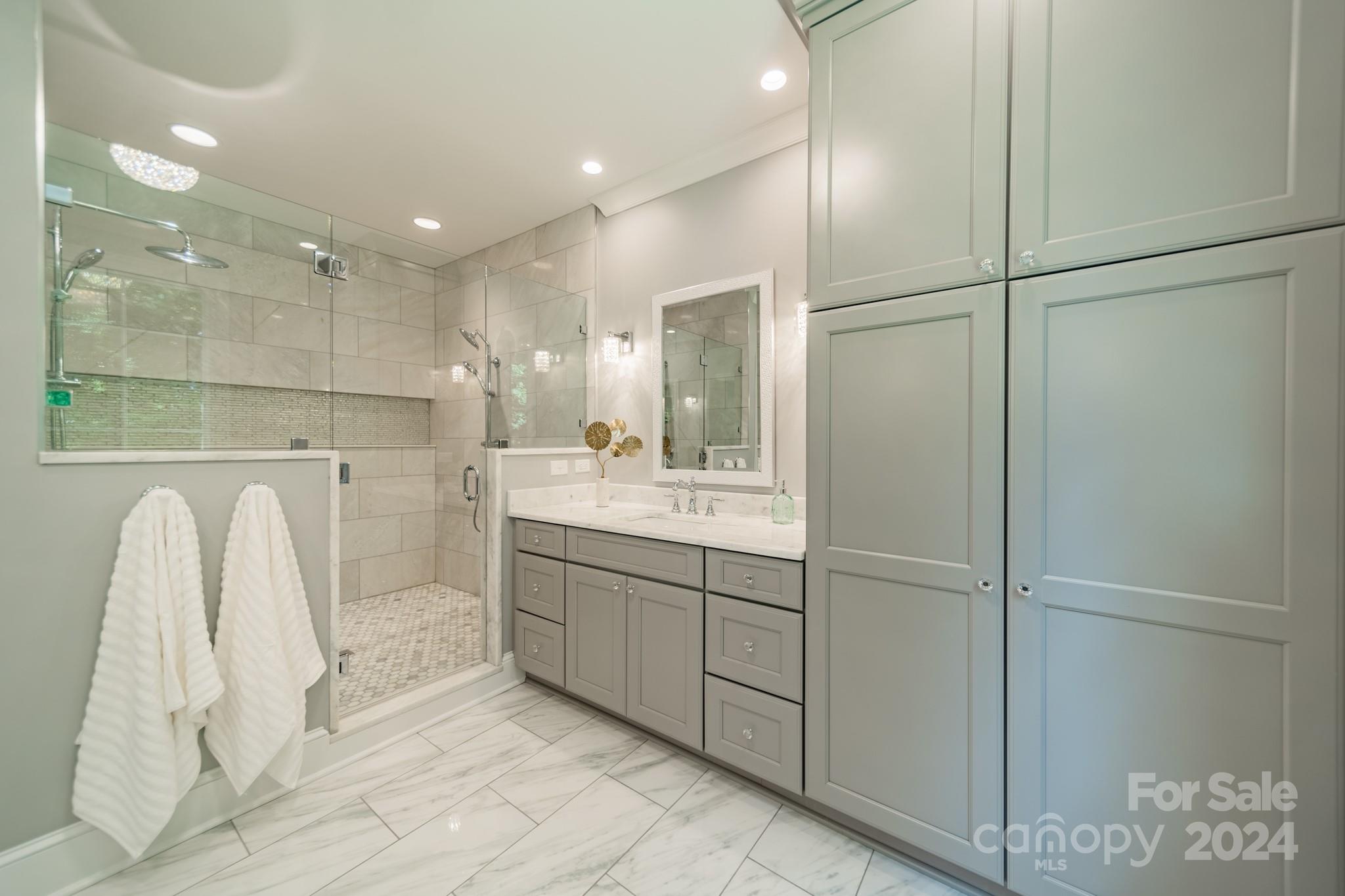 Providence Road Estates - Residential