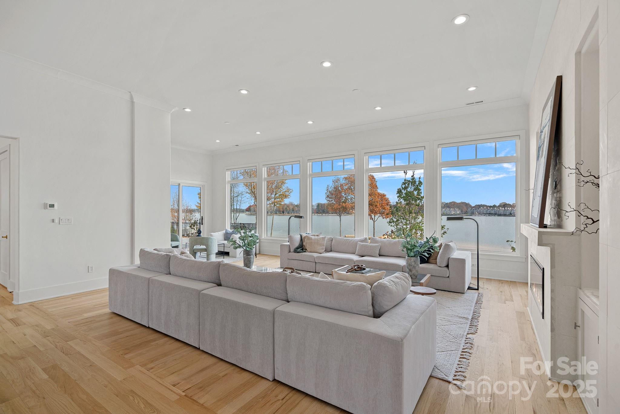 21528 Norman Shores Drive