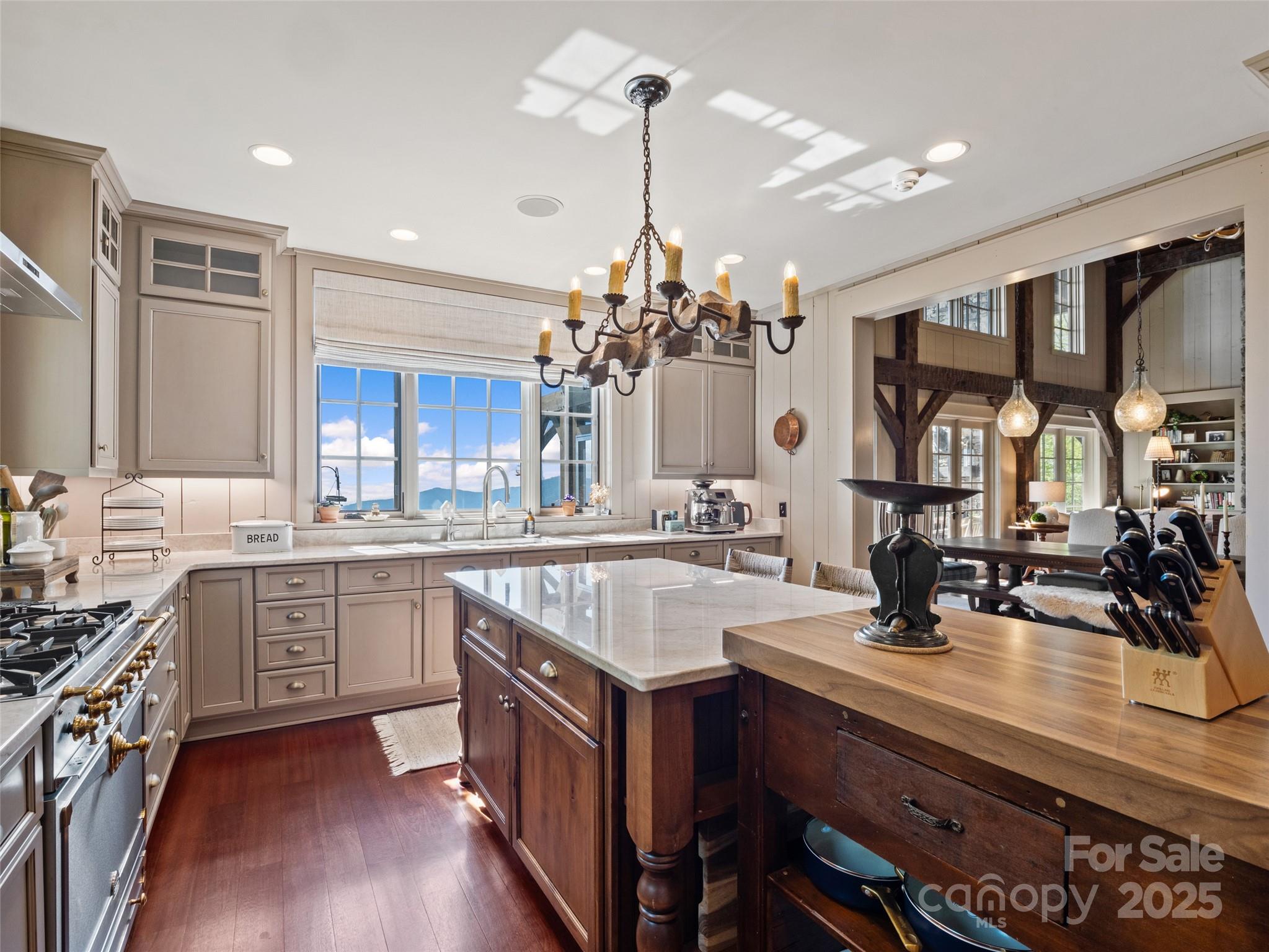 Brights Creek - Residential