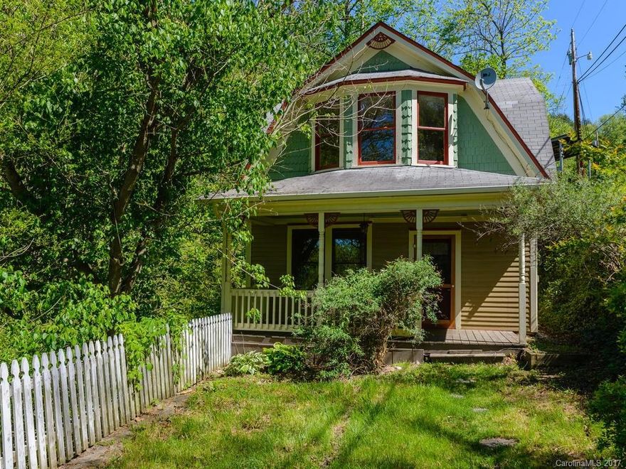 Located just around the corner of Marshall's eclectic downtown. Beautifully updated and remodeled home overlooking Main St & FB River Sunny and Bright. Open KT/dining room with large Living room. Deck overlooking babbling creek. Perfect for 1st-time home buyers and short-term vacation rentals (allowable in the town of Marshall).