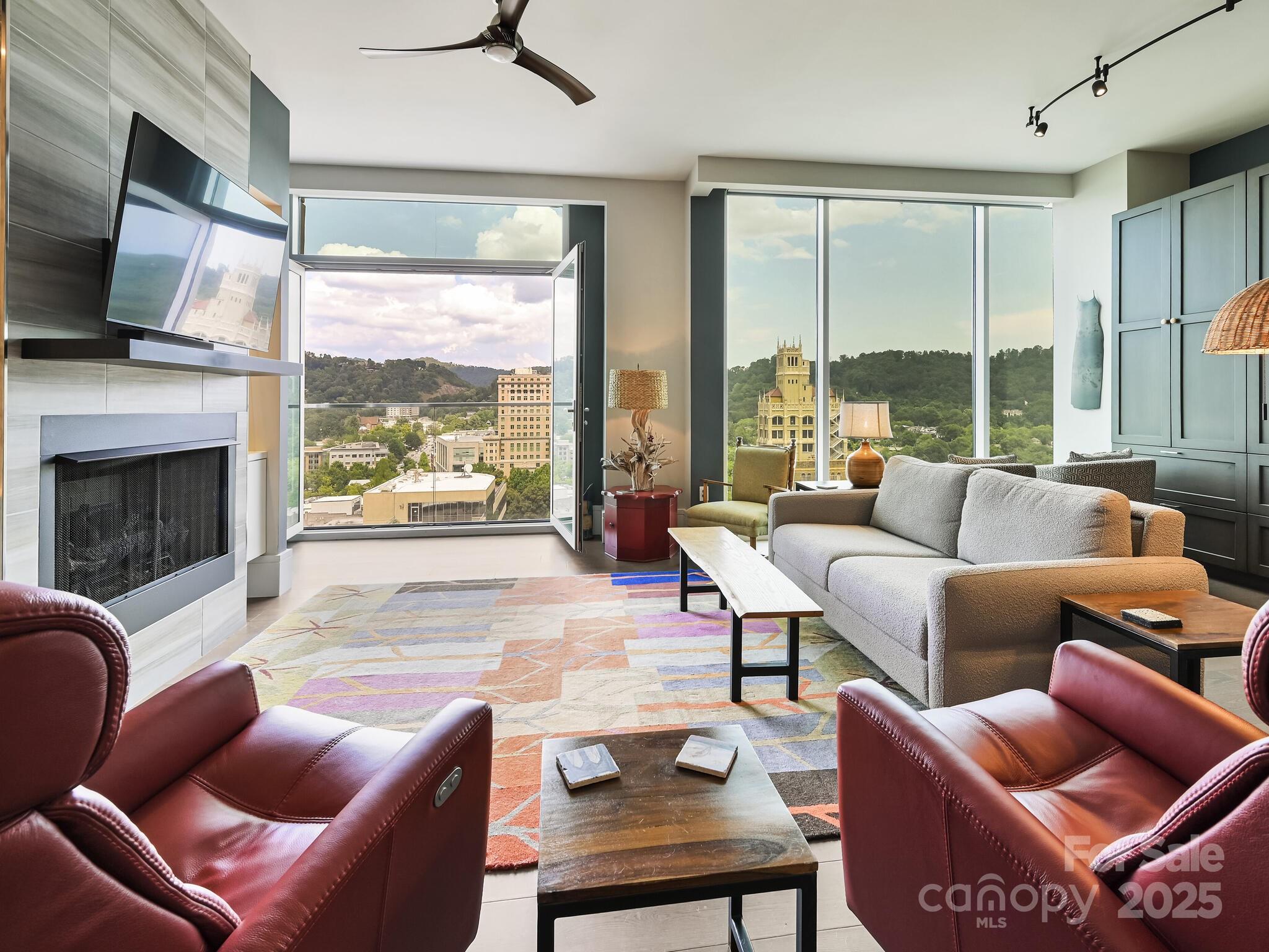 7 Patton Avenue 1103