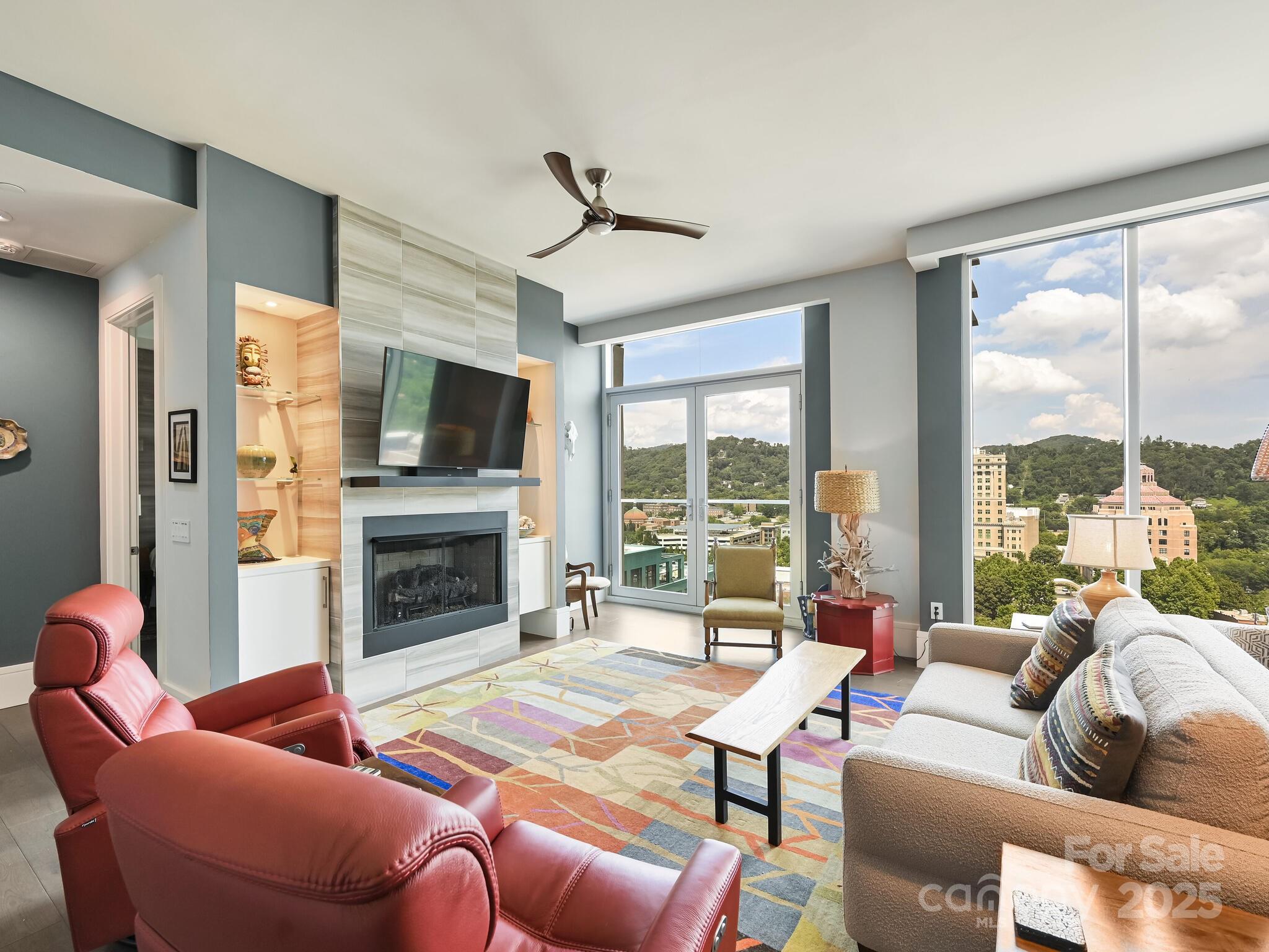 7 Patton Avenue 1103