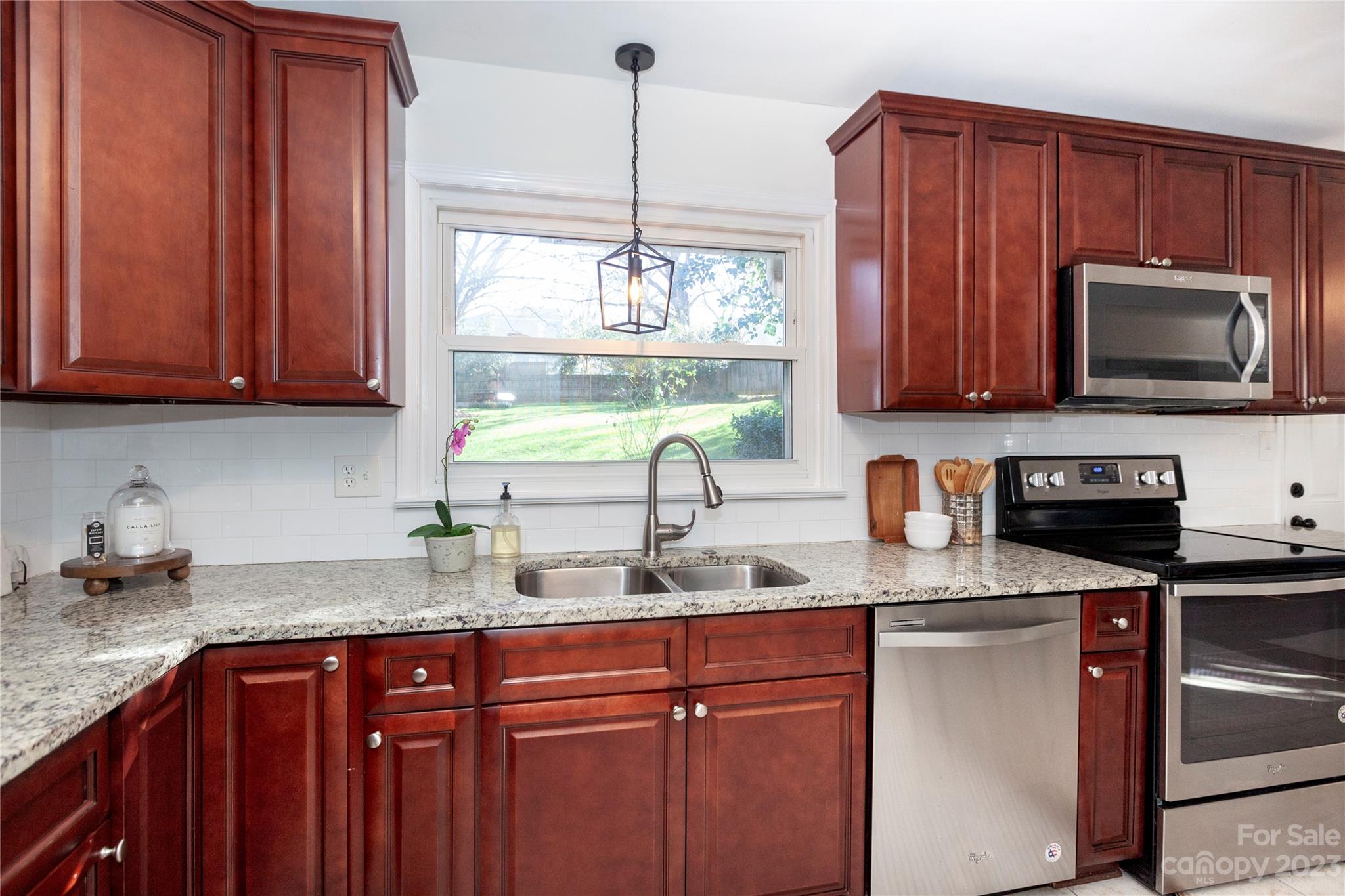 Merry Oaks - Residential